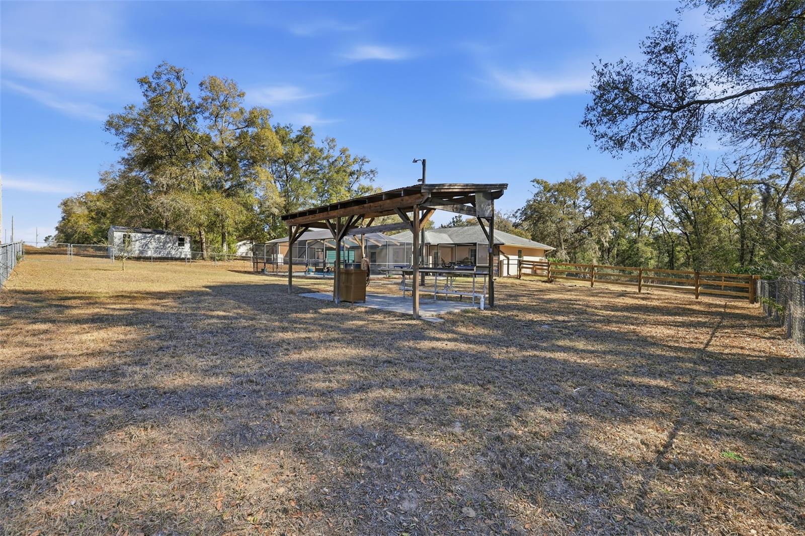 INVERNESS HLNDS UN #8 - Residential