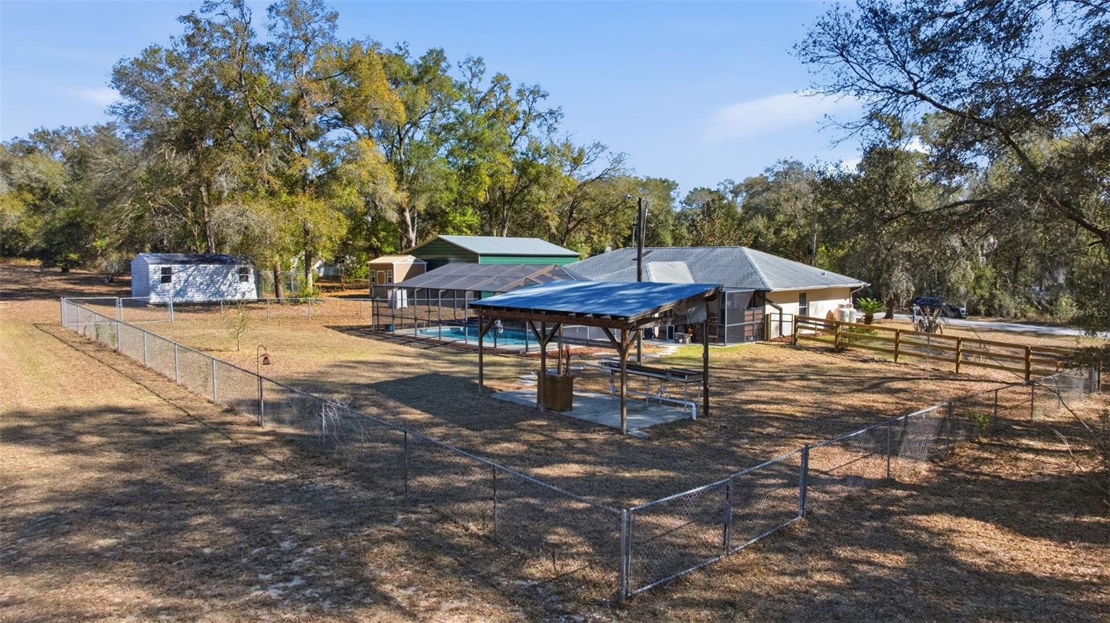 INVERNESS HLNDS UN #8 - Residential