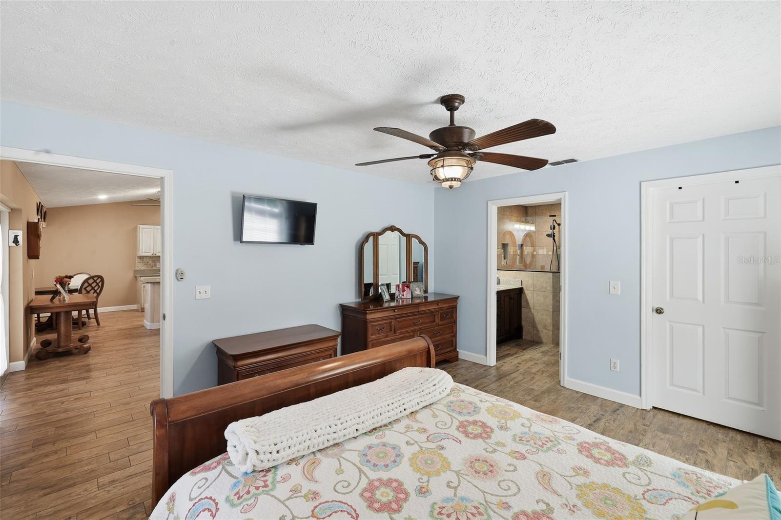 INVERNESS HLNDS UN #8 - Residential