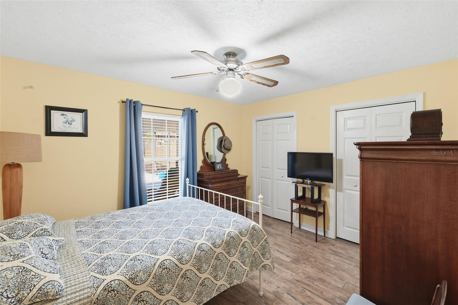 INVERNESS HLNDS UN #8 - Residential