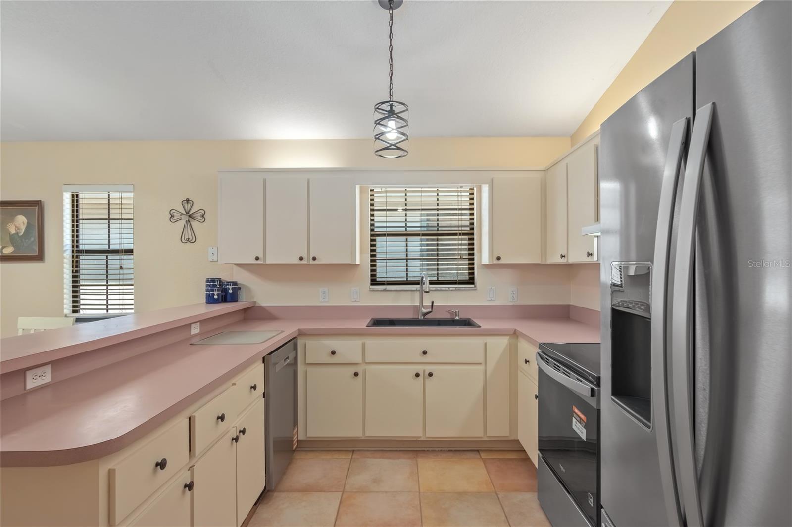 ETHANS GLEN - Residential