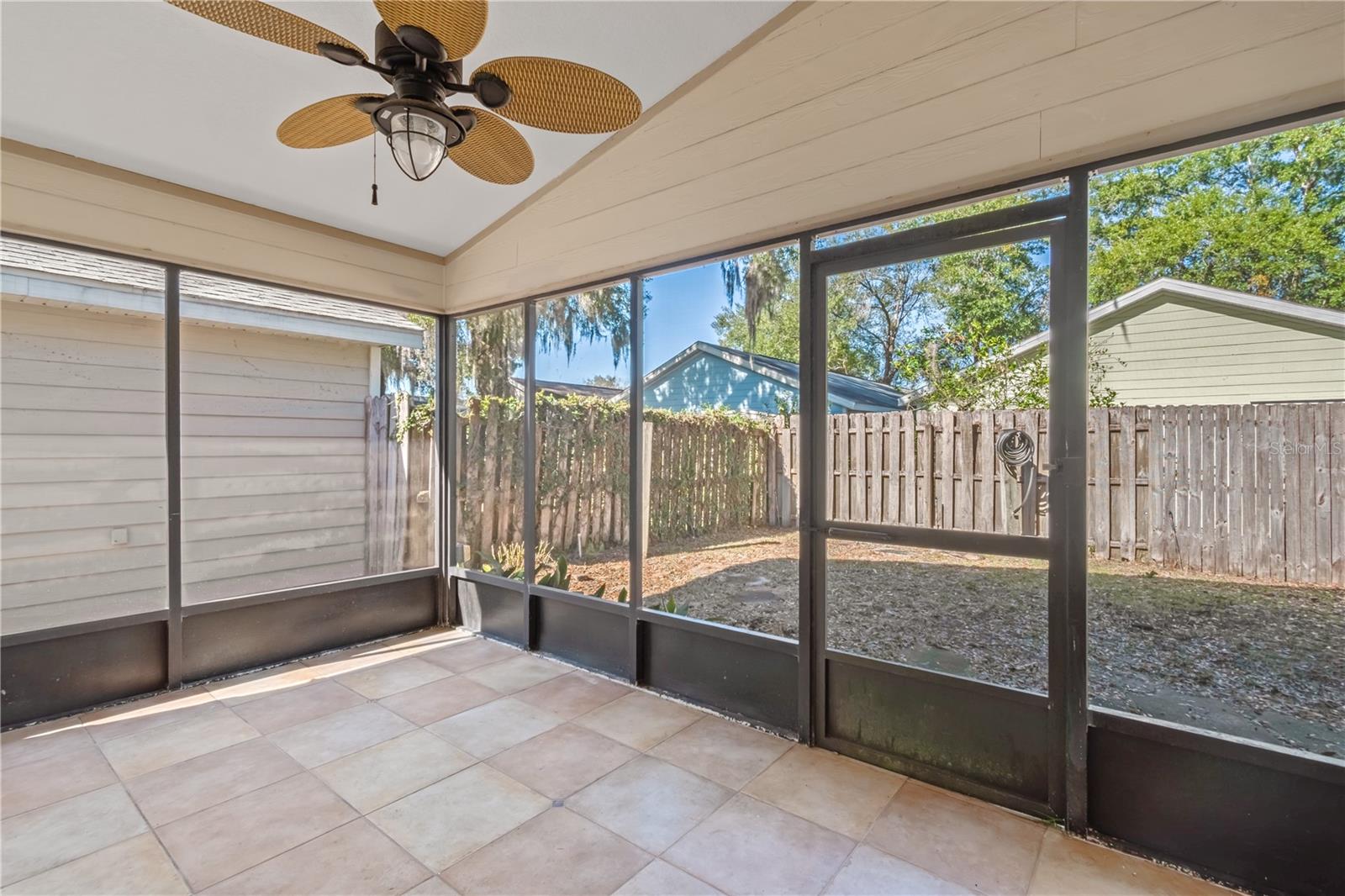 ETHANS GLEN - Residential