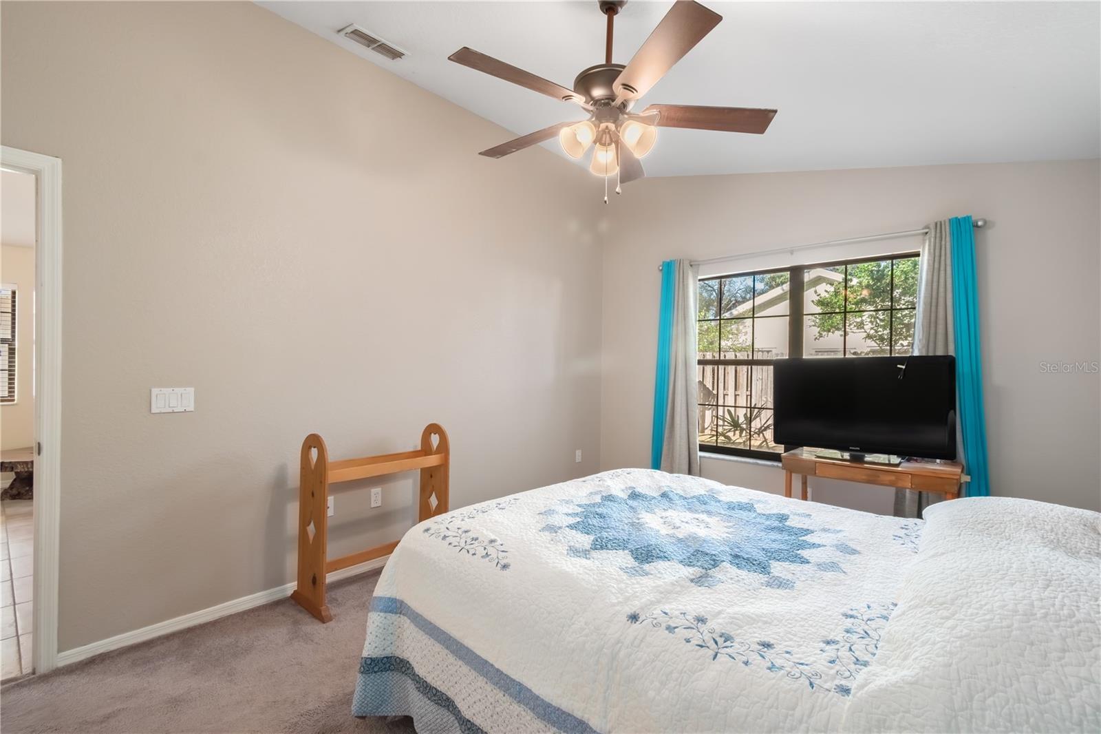 ETHANS GLEN - Residential