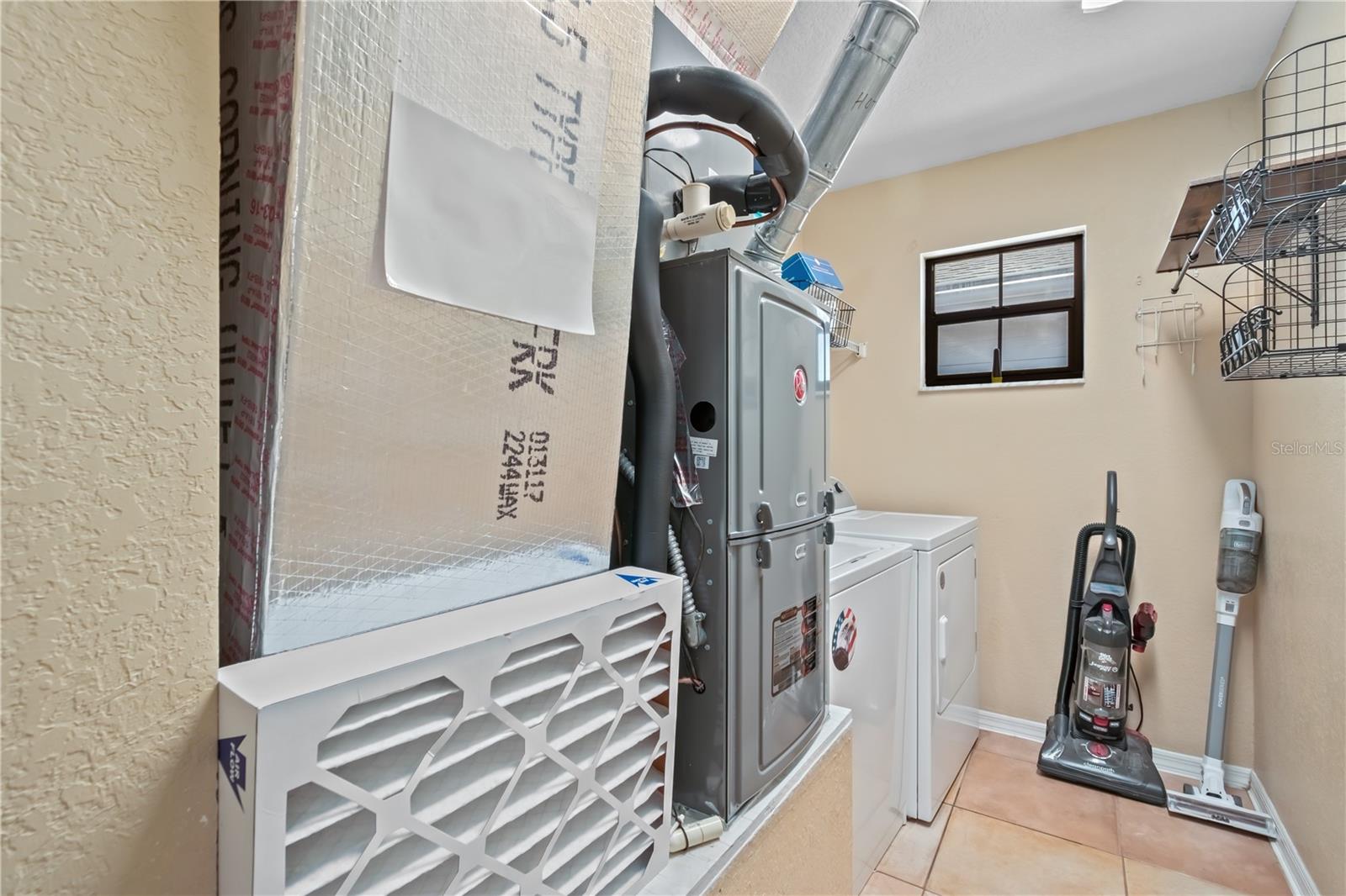 ETHANS GLEN - Residential