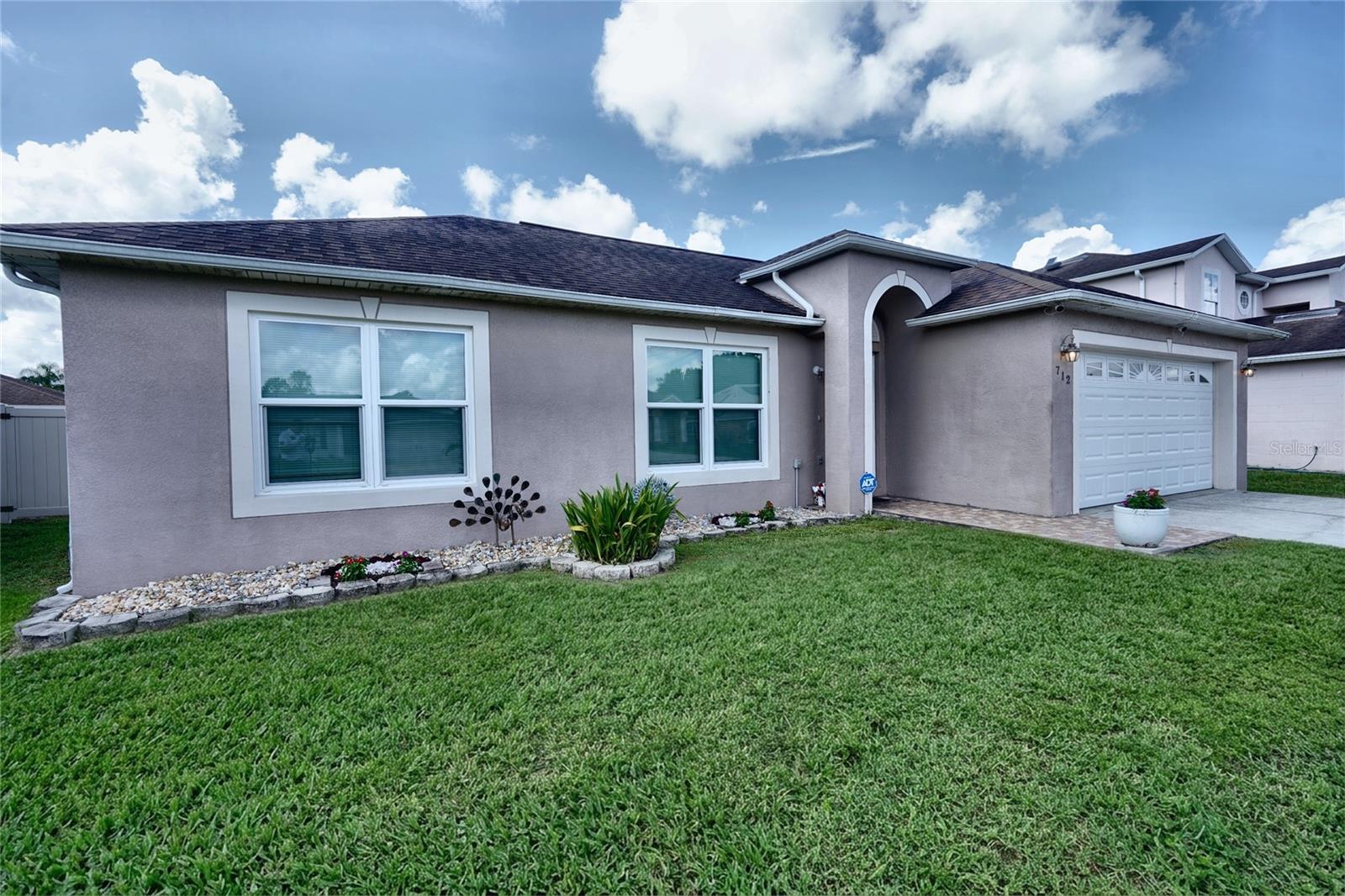 712 BEAR WAY