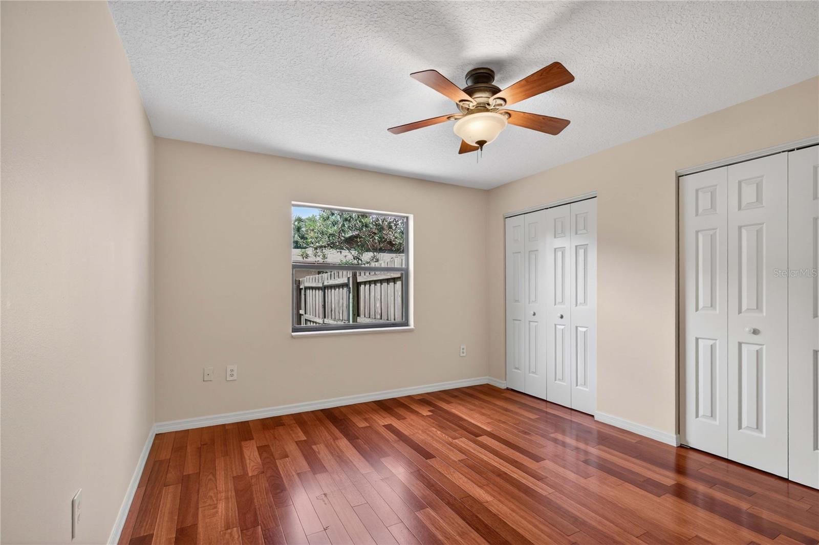 LAKE FRANKLIN PARK - Residential