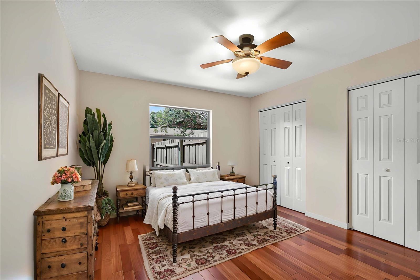 LAKE FRANKLIN PARK - Residential
