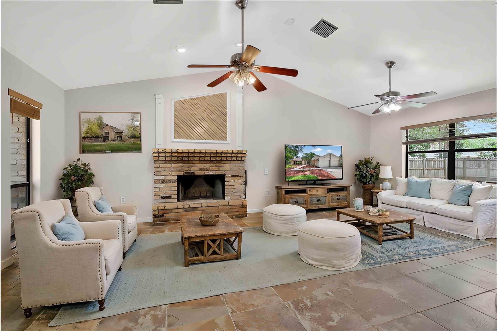 LAKE FRANKLIN PARK - Residential