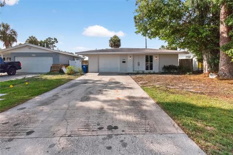 1849 NEW HAMPSHIRE AVENUE NE ST PETERSBURG FL 33703
