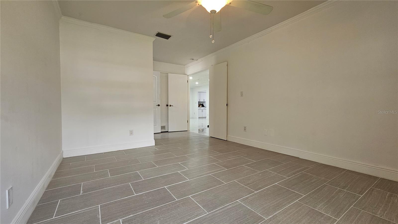 WINDMILL POINTE OF TARPON LAKE UNIT ONE - Residential