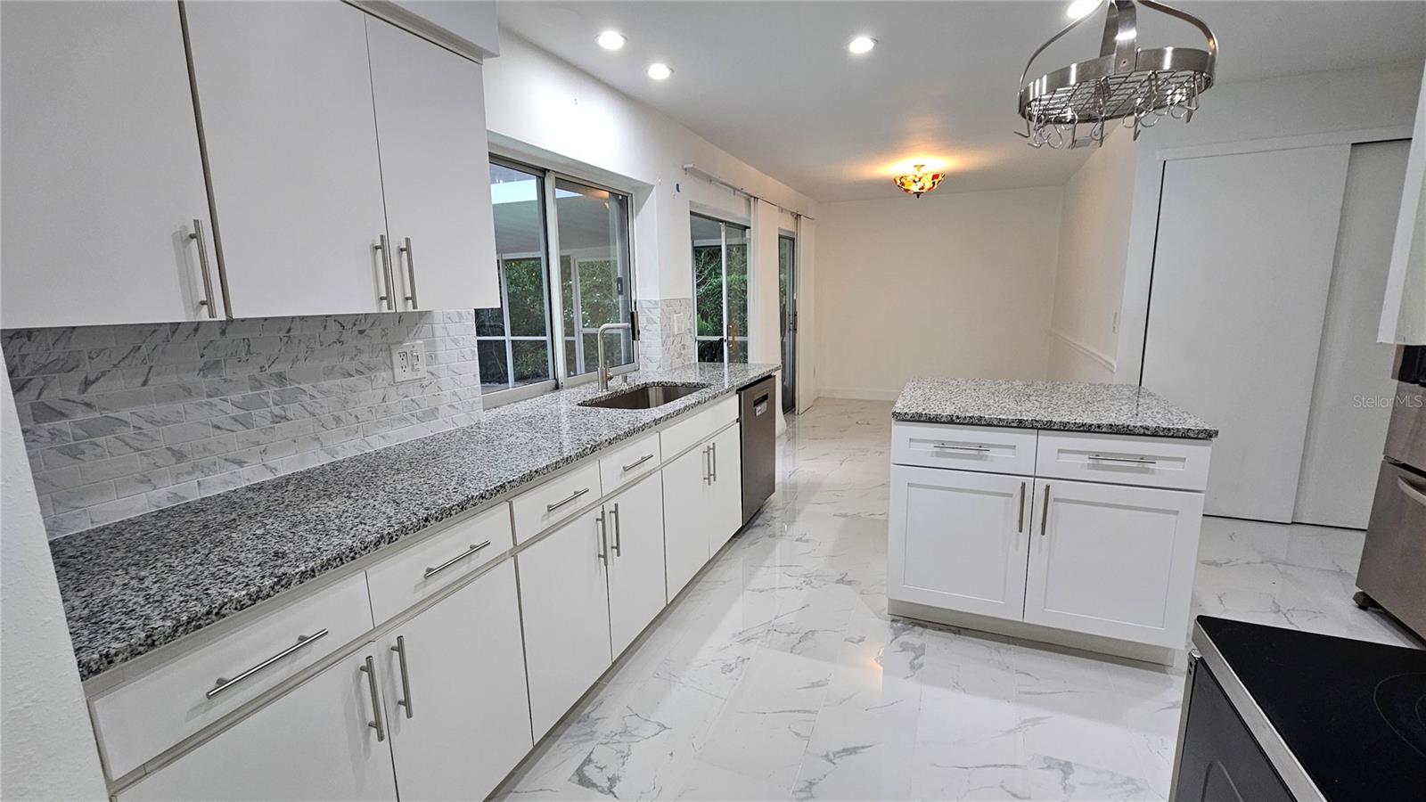 WINDMILL POINTE OF TARPON LAKE UNIT ONE - Residential