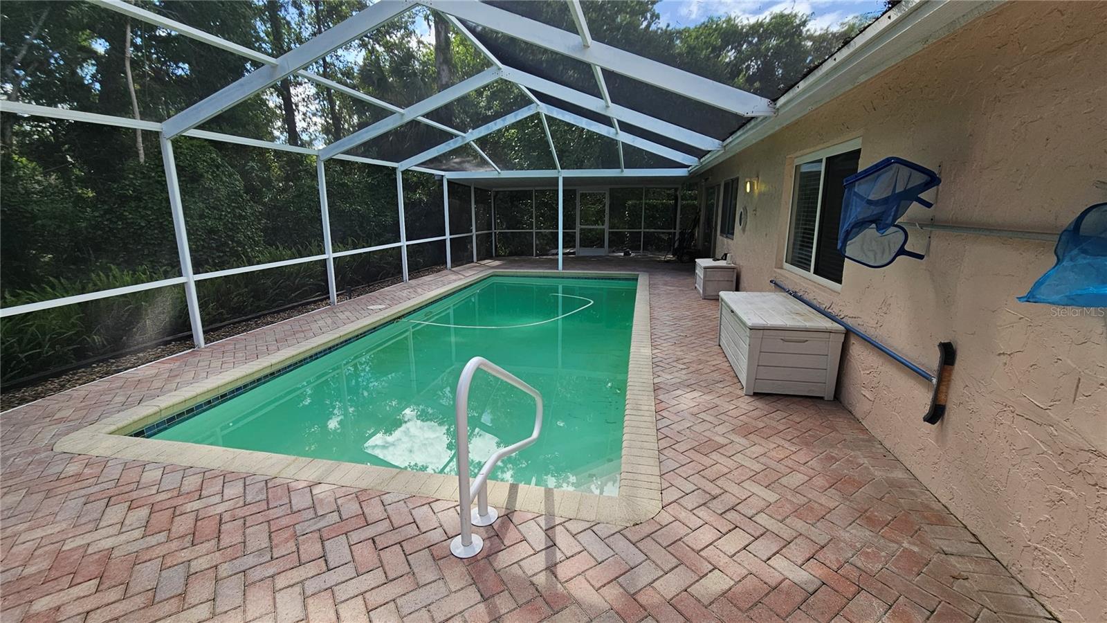 WINDMILL POINTE OF TARPON LAKE UNIT ONE - Residential