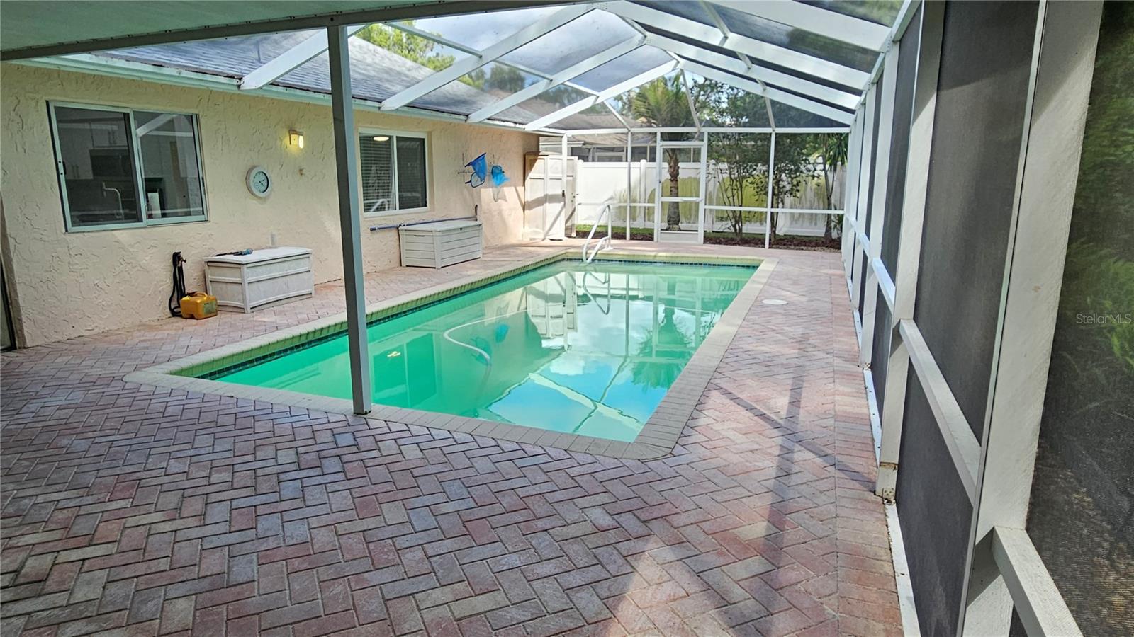 WINDMILL POINTE OF TARPON LAKE UNIT ONE - Residential