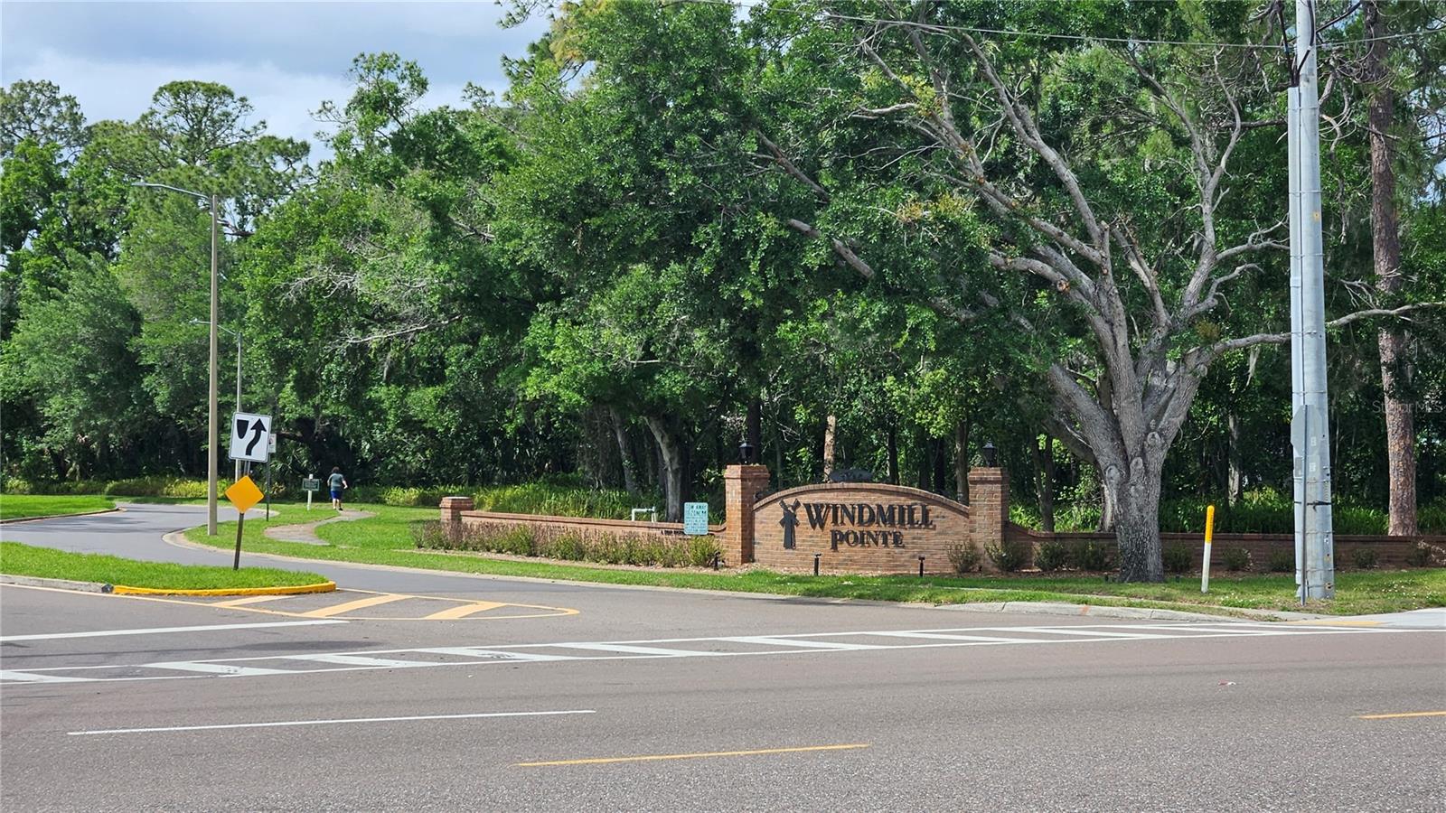 WINDMILL POINTE OF TARPON LAKE UNIT ONE - Residential