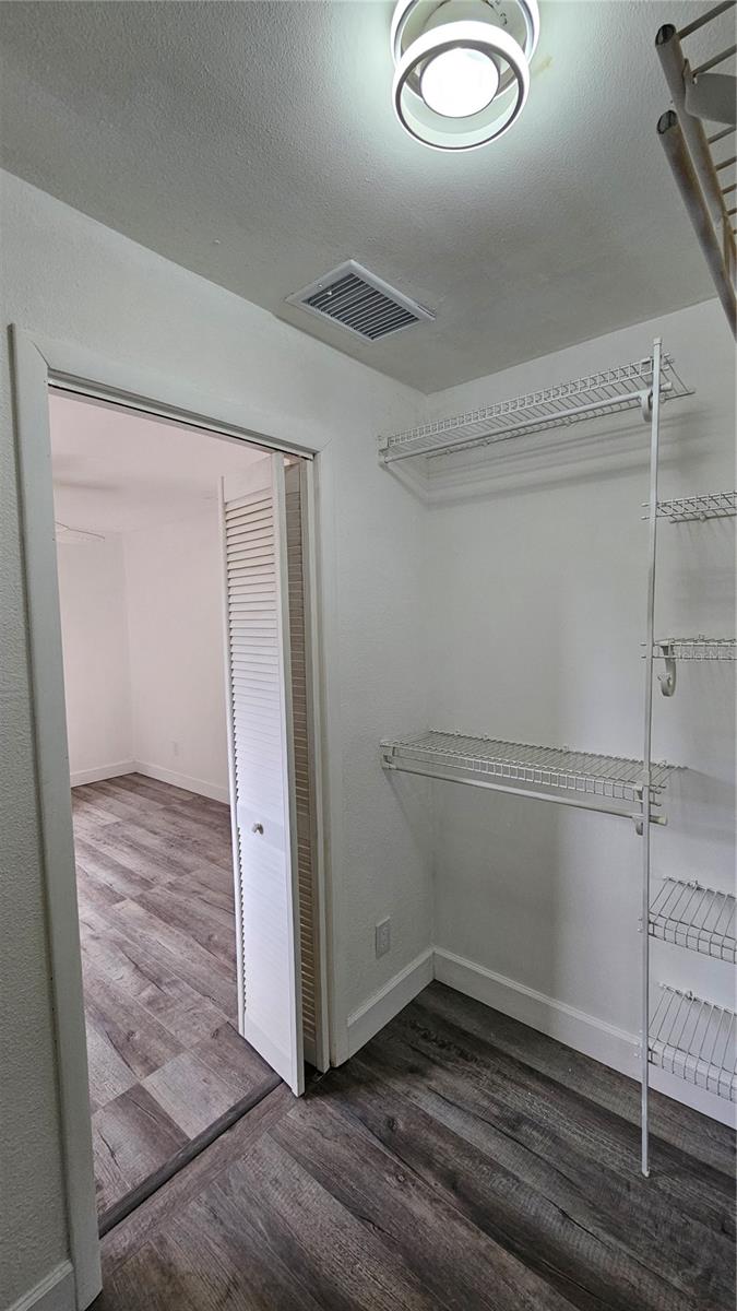 WINDMILL POINTE OF TARPON LAKE UNIT ONE - Residential