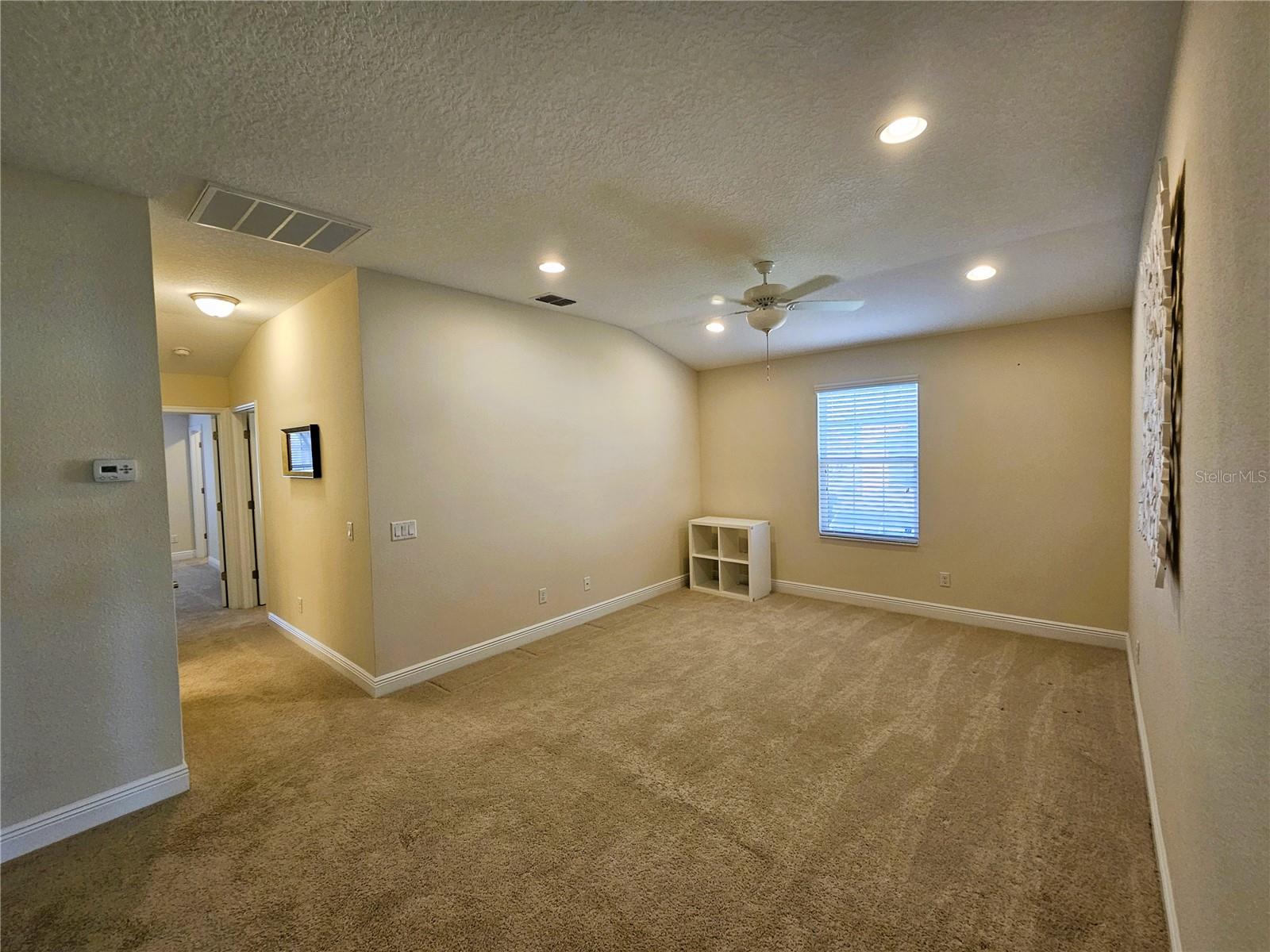 WEST LAKE TWNHMS PH 2 - Residential Lease