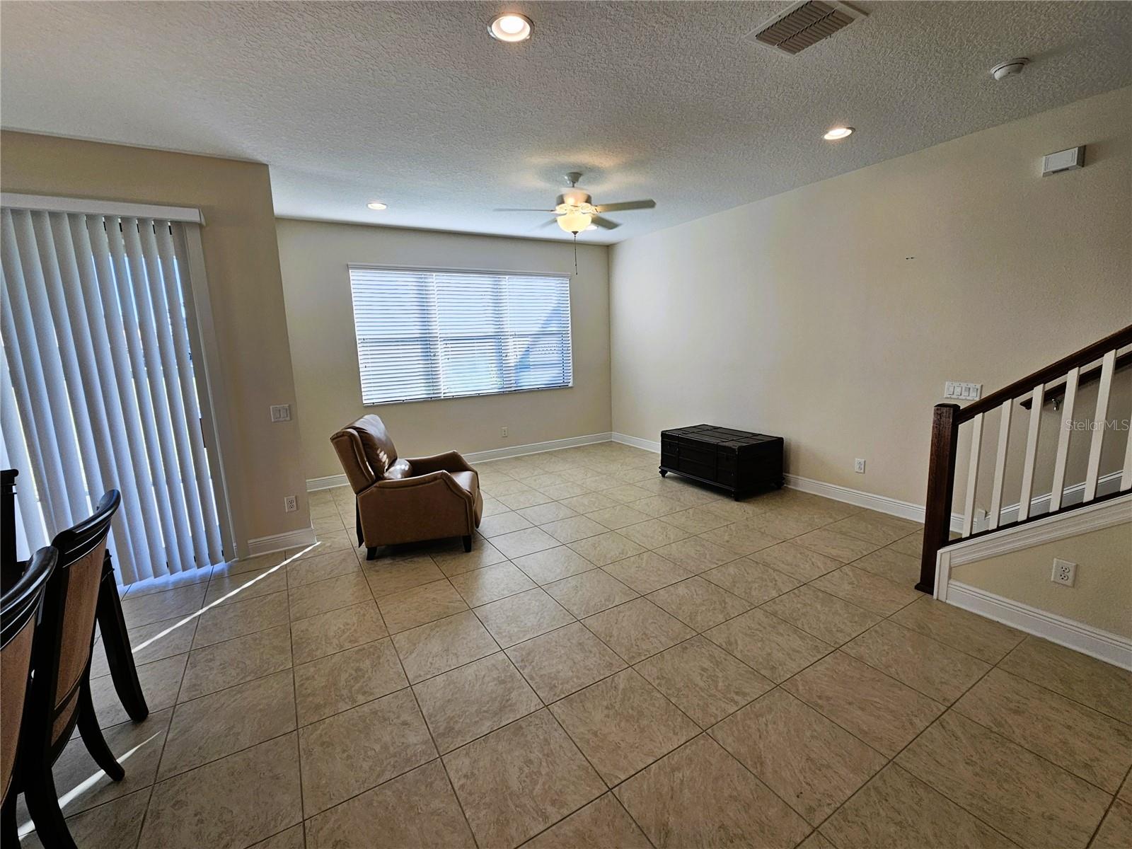 WEST LAKE TWNHMS PH 2 - Residential Lease