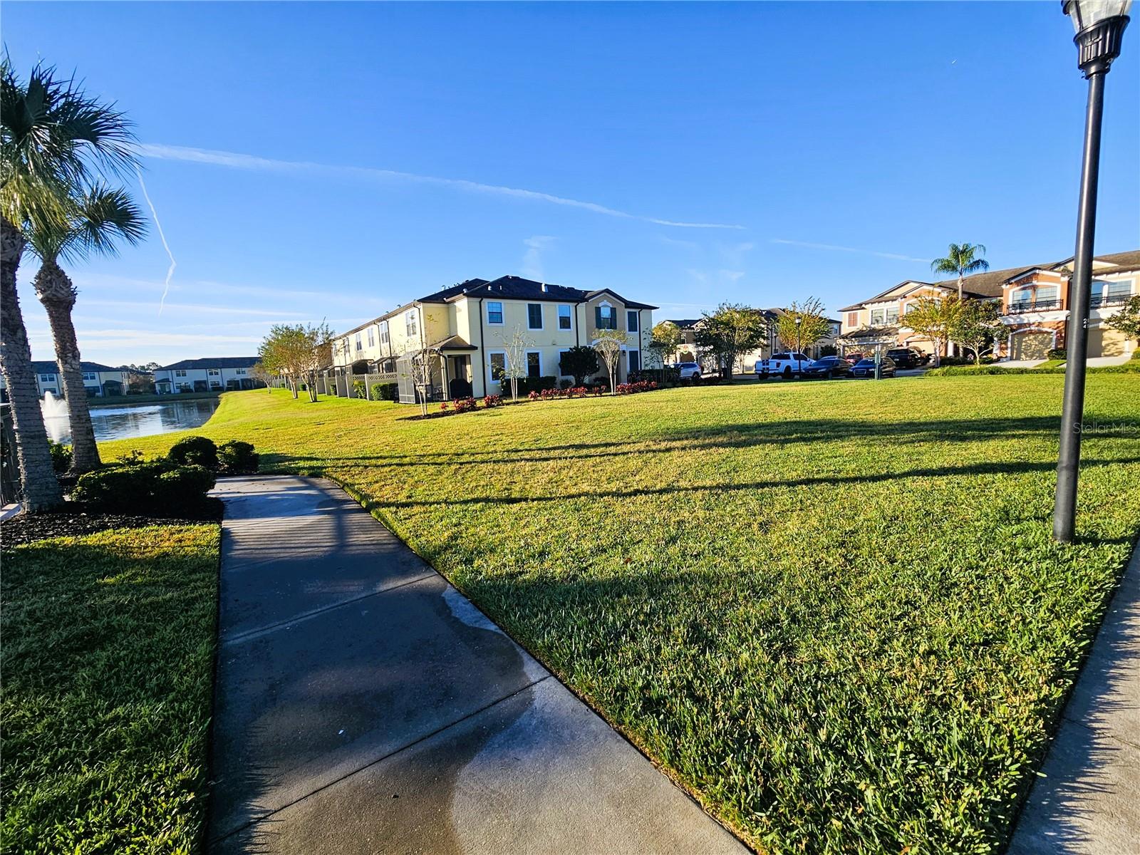 WEST LAKE TWNHMS PH 2 - Residential Lease