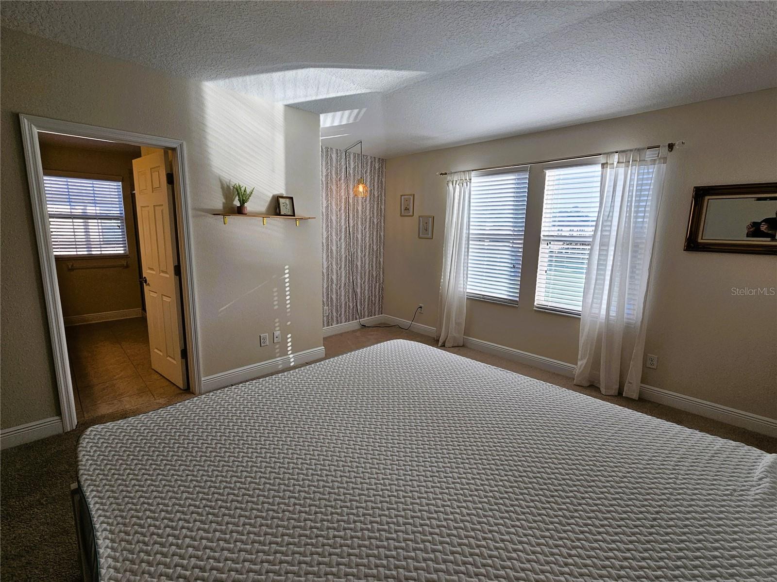 WEST LAKE TWNHMS PH 2 - Residential Lease