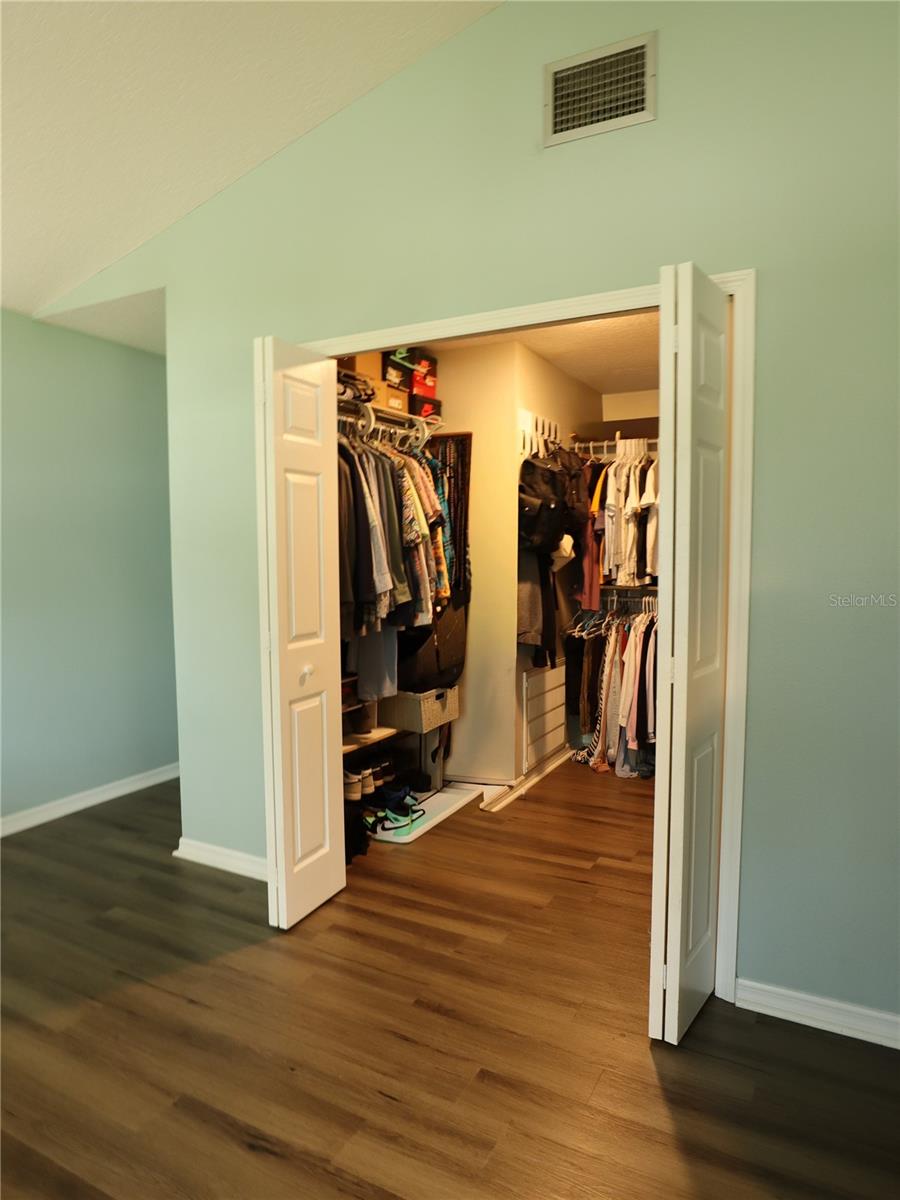 SUNSHINE VIEW SUB - Residential