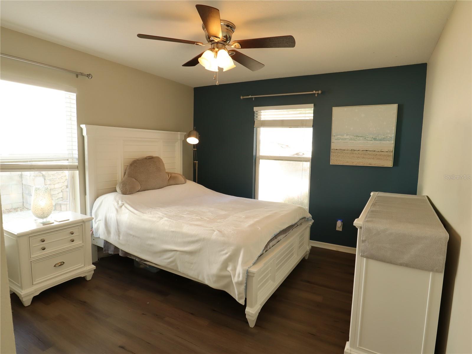 SUNSHINE VIEW SUB - Residential