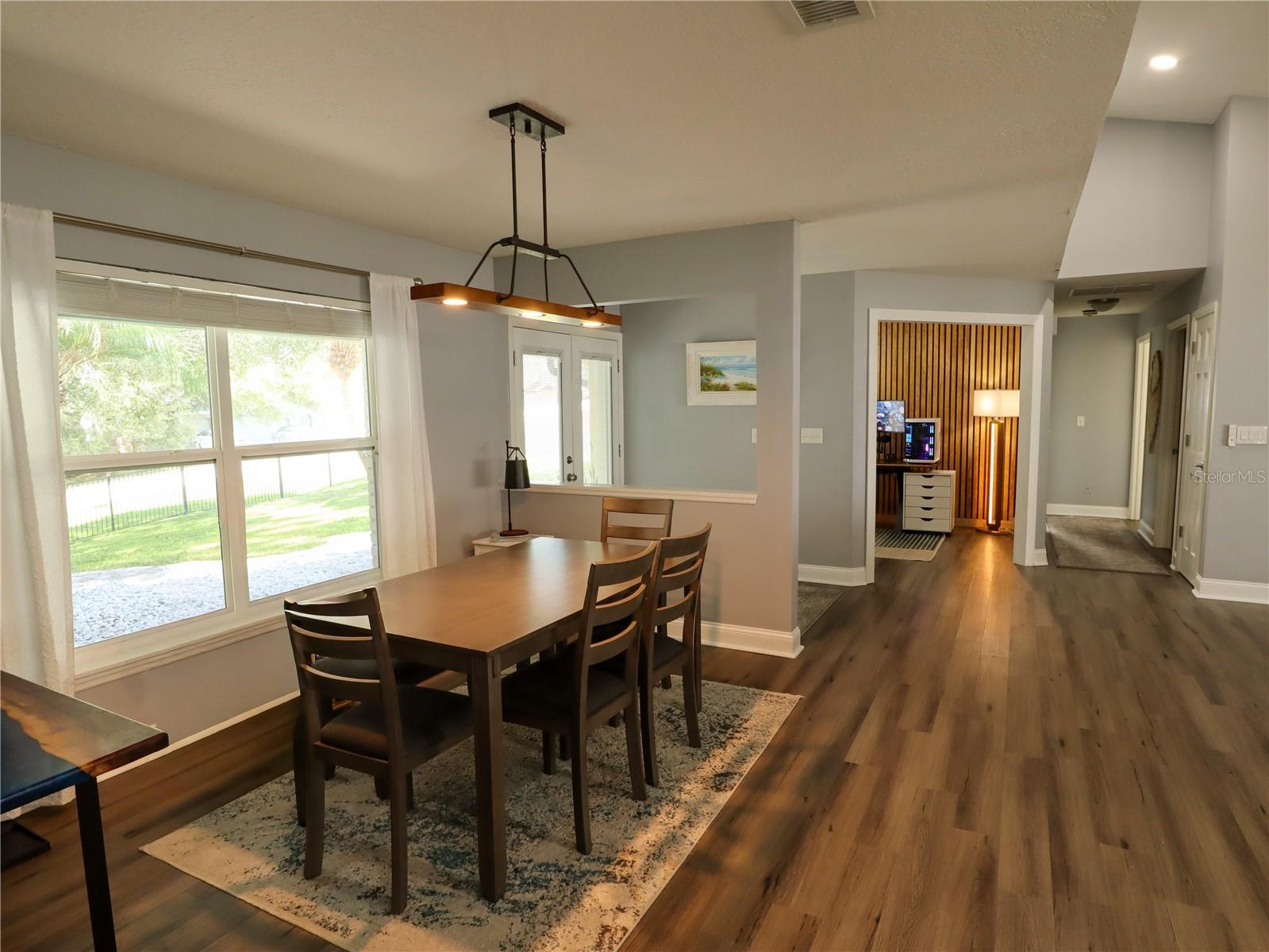 SUNSHINE VIEW SUB - Residential