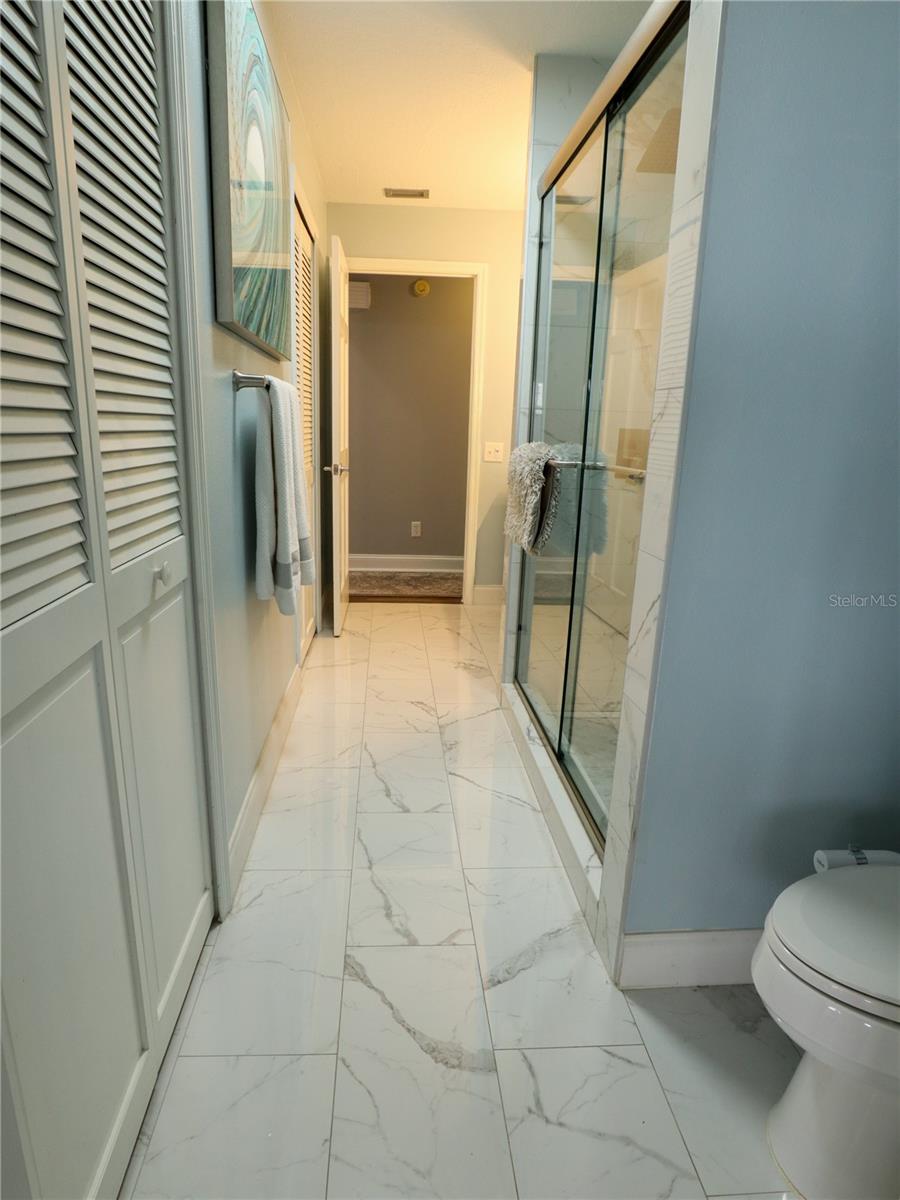 SUNSHINE VIEW SUB - Residential