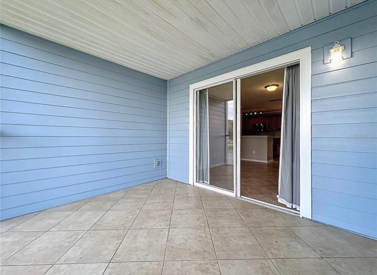 REGENCY PARK AT LAKE MARY A CONDO - Residential