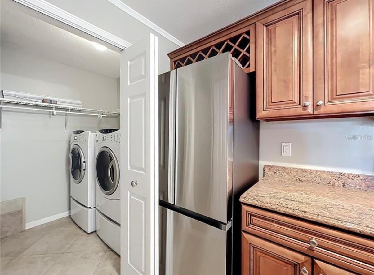 REGENCY PARK AT LAKE MARY A CONDO - Residential