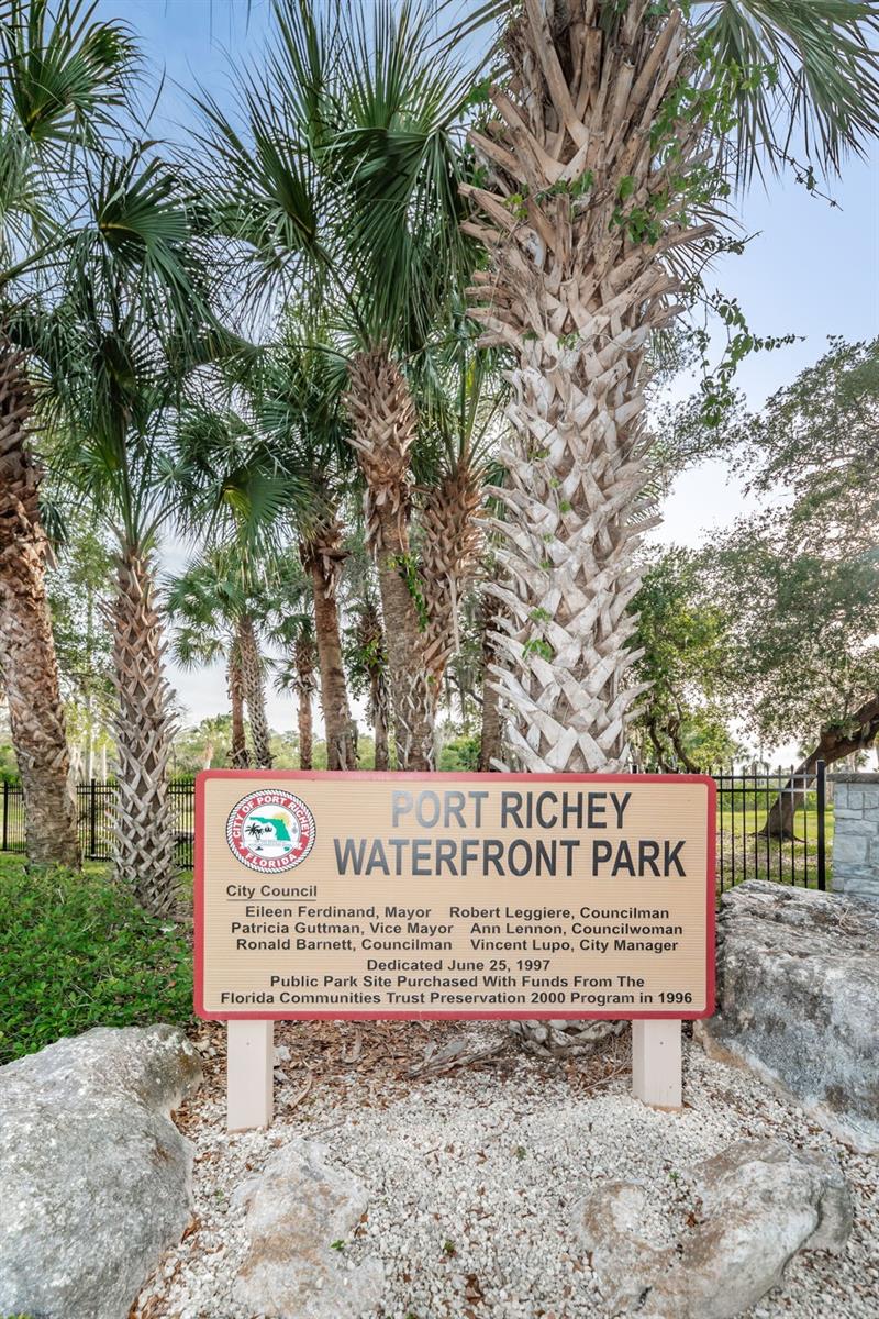 RICHEY COVE ADD 01 - Residential