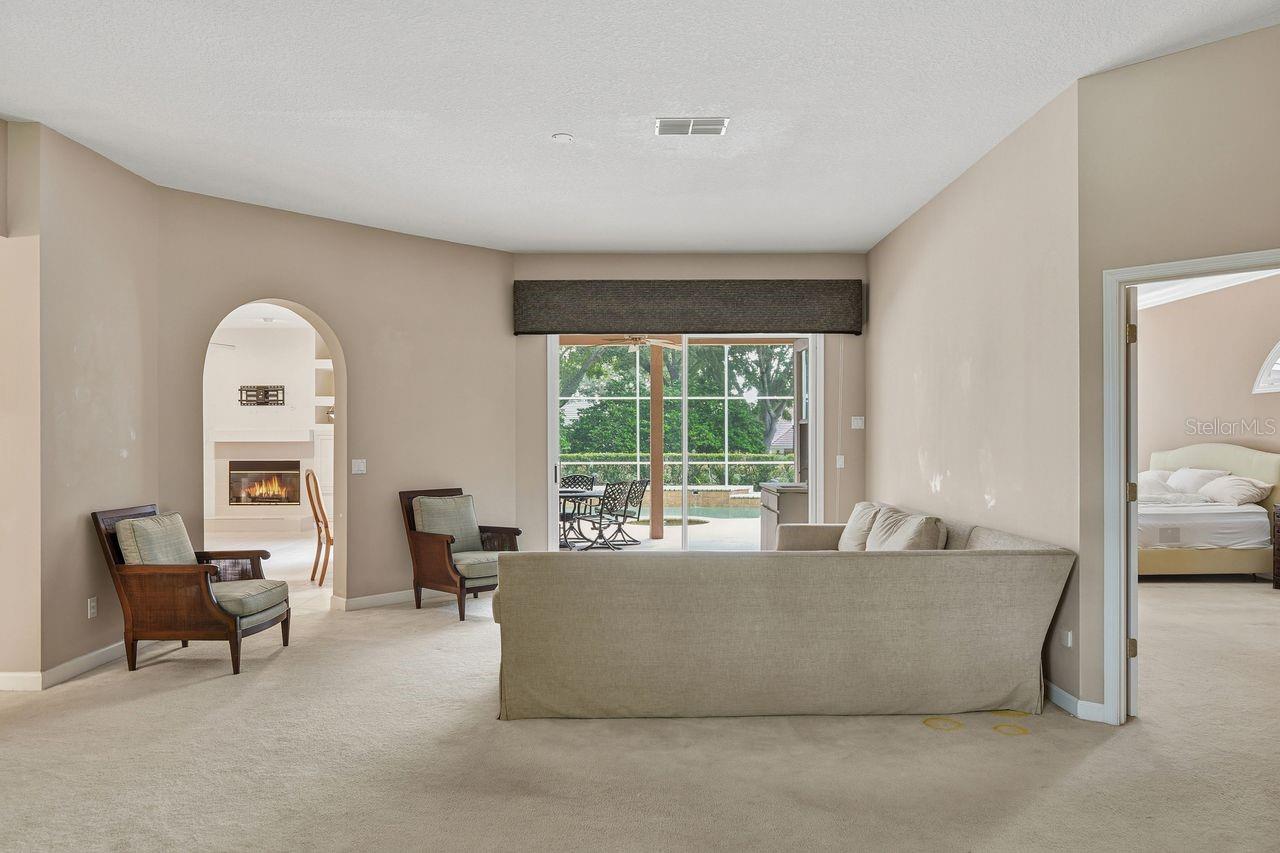 LEXINGTON GREEN - Residential