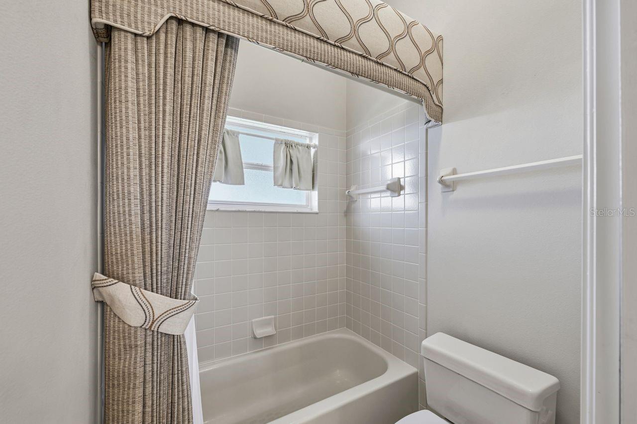 LEXINGTON GREEN - Residential