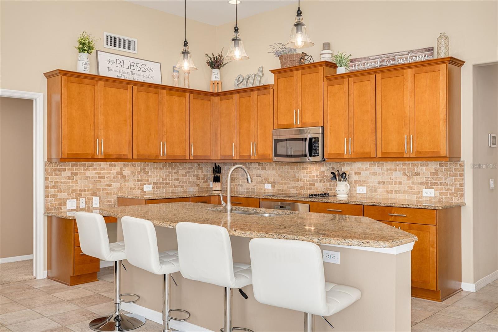 JUNIPER BAY PH 2 - Residential