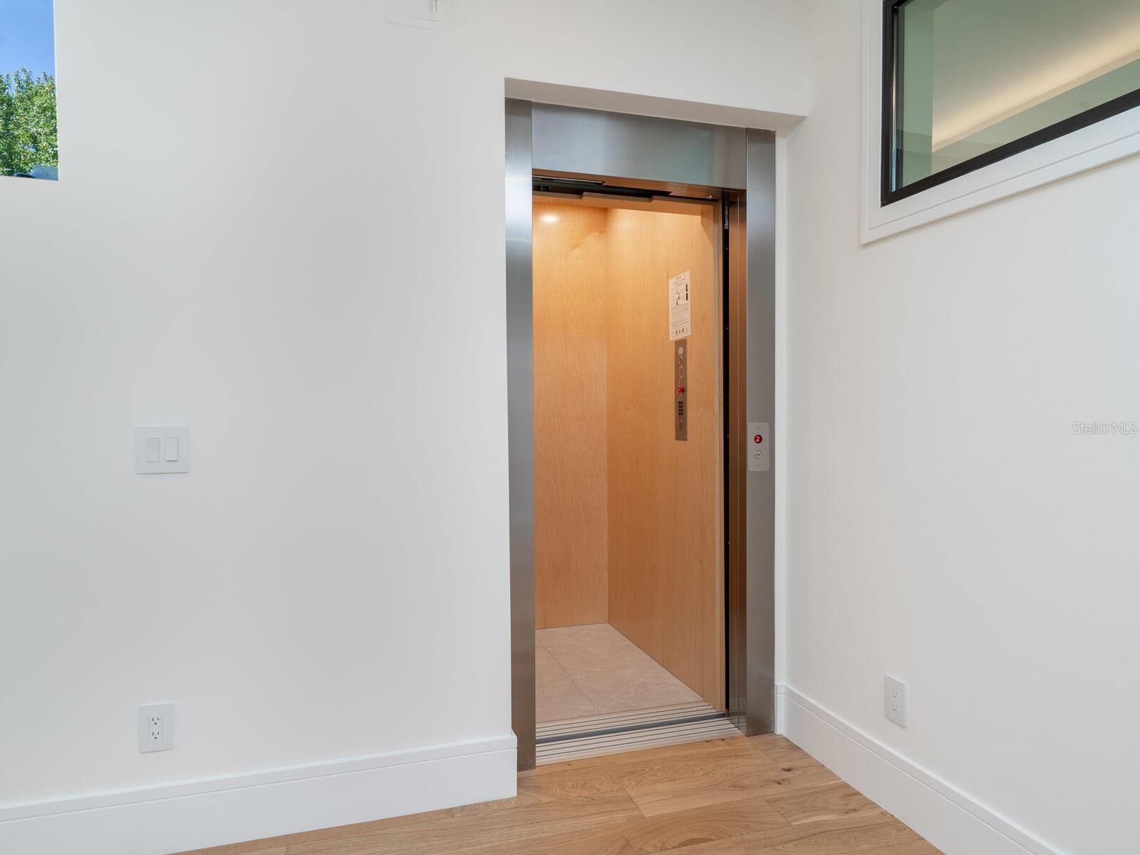 SINGLETARYS SUB - Residential