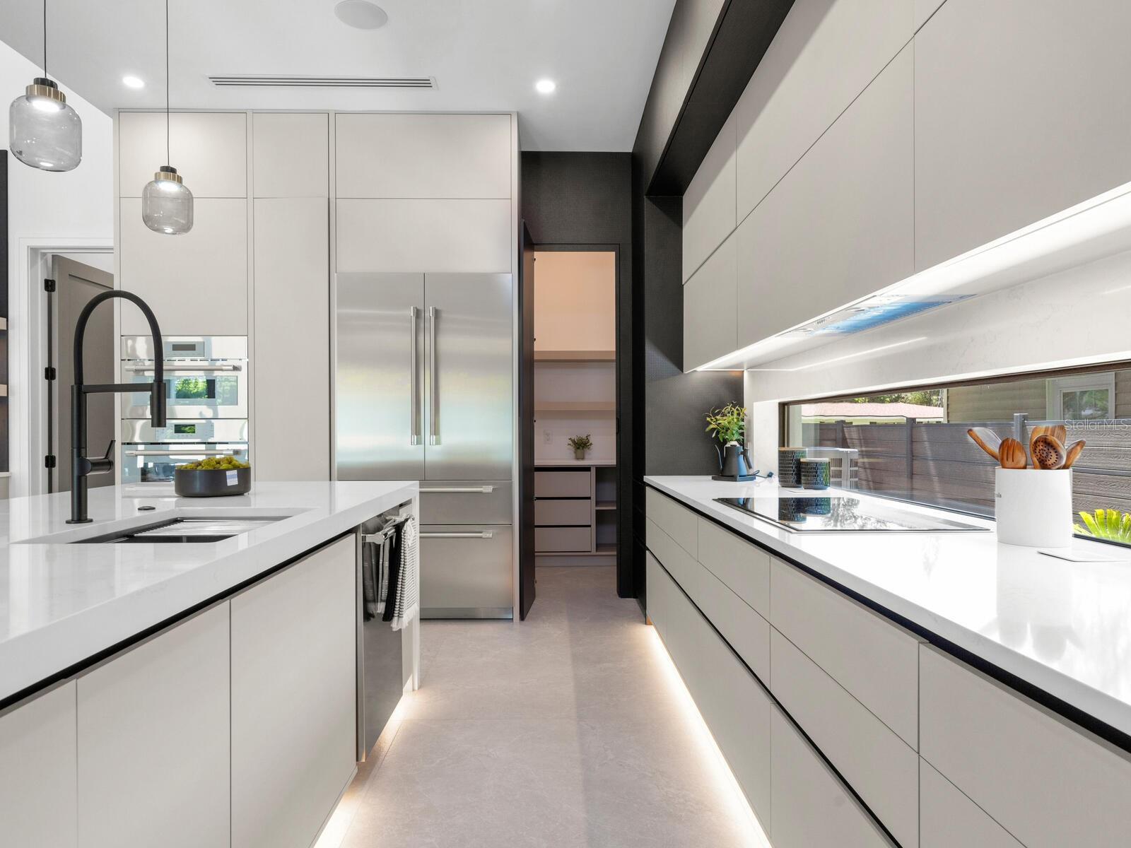 SINGLETARYS SUB - Residential