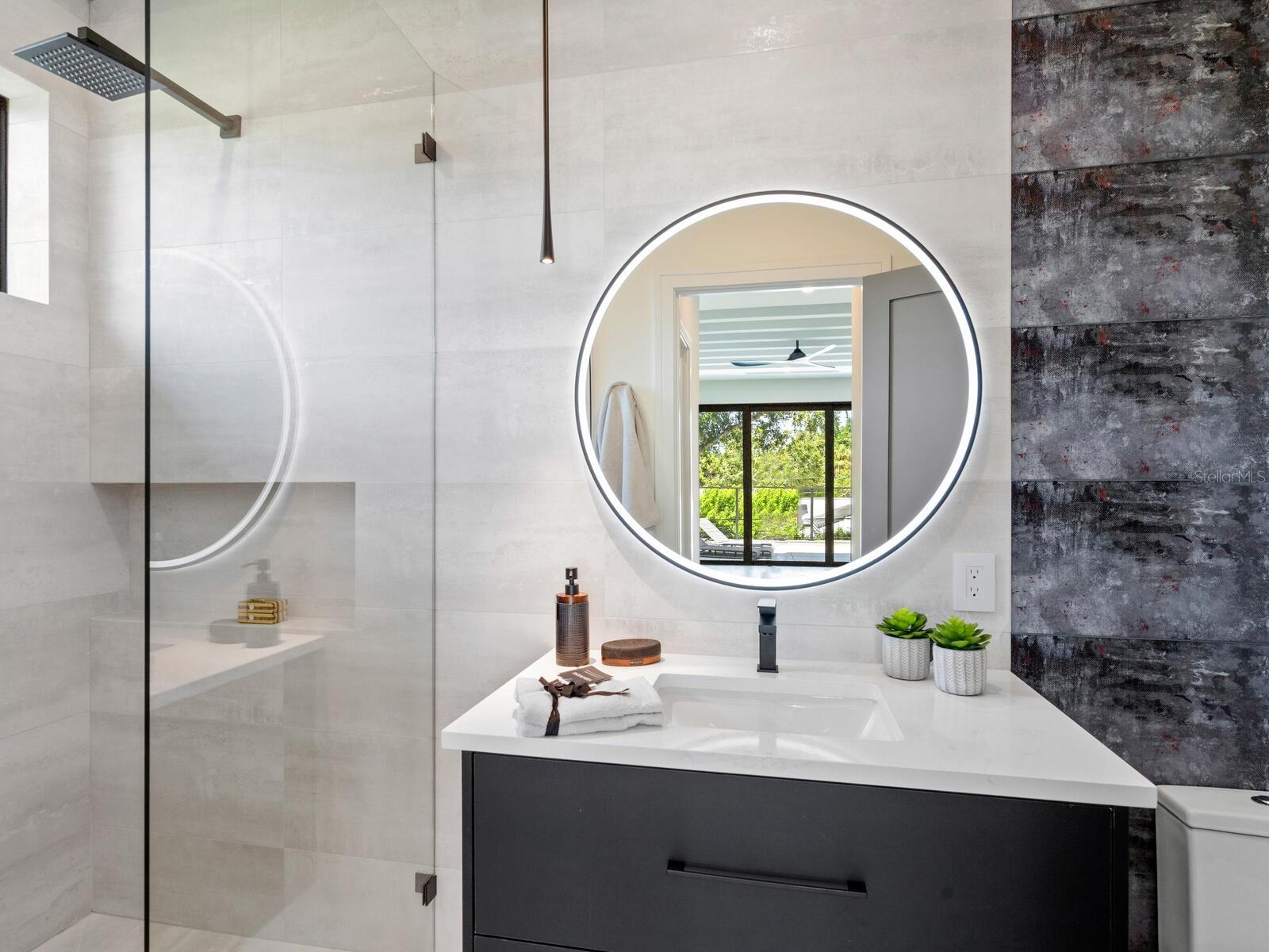 SINGLETARYS SUB - Residential