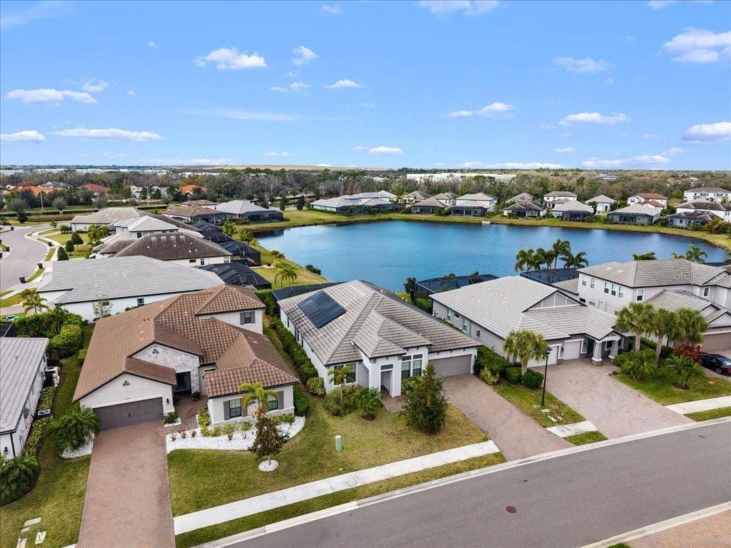 Photo of 2024 Woodleaf Hammock Court, Bradenton, FL 34211 (MLS # A4683236)