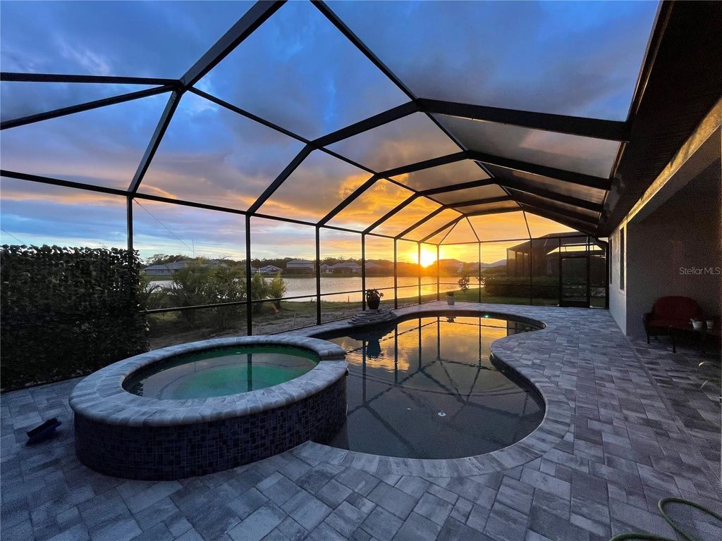 Photo of 2024 Woodleaf Hammock Court, Bradenton, FL 34211 (MLS # A4683236)