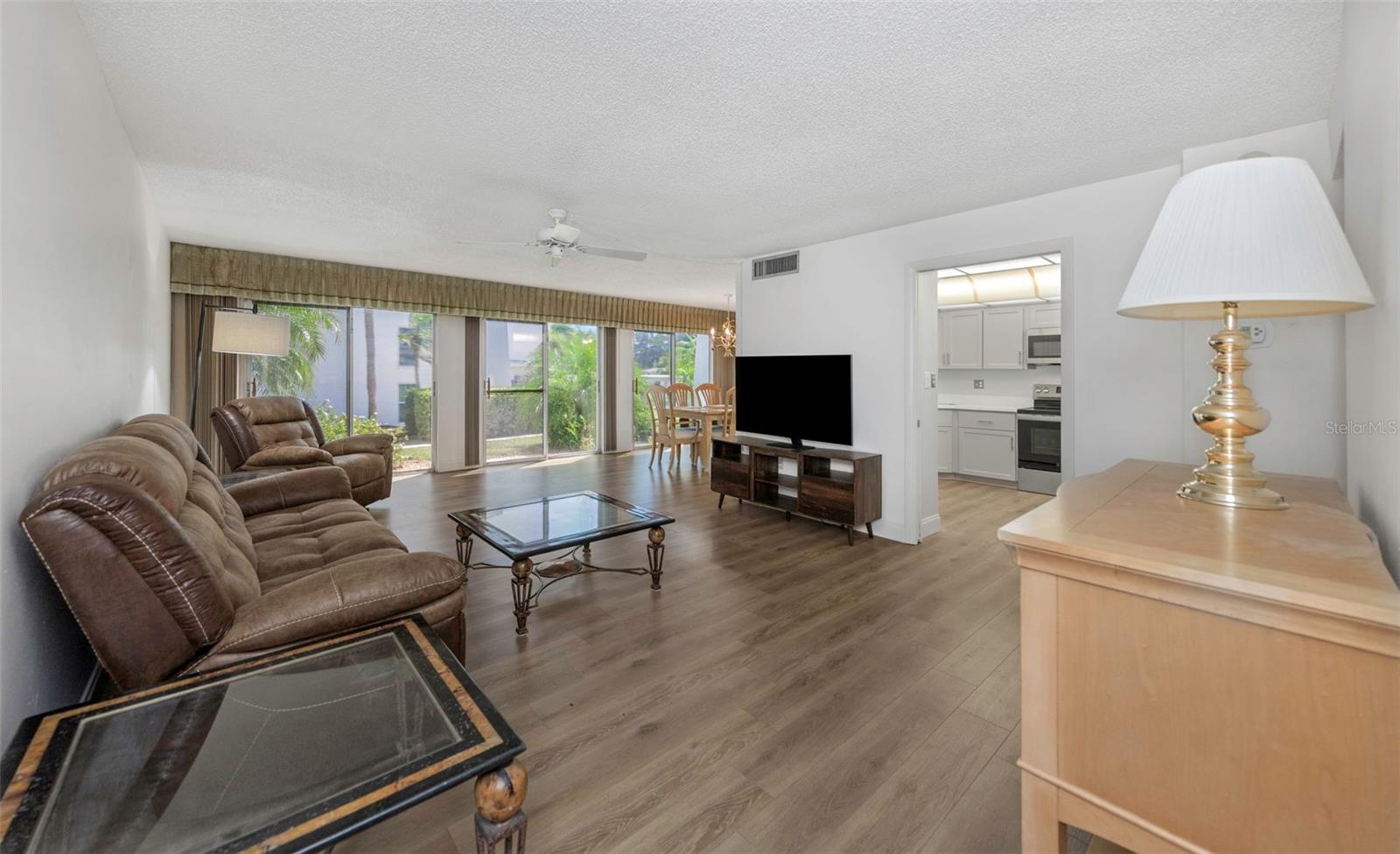 1655 S HIGHLAND AVENUE I181