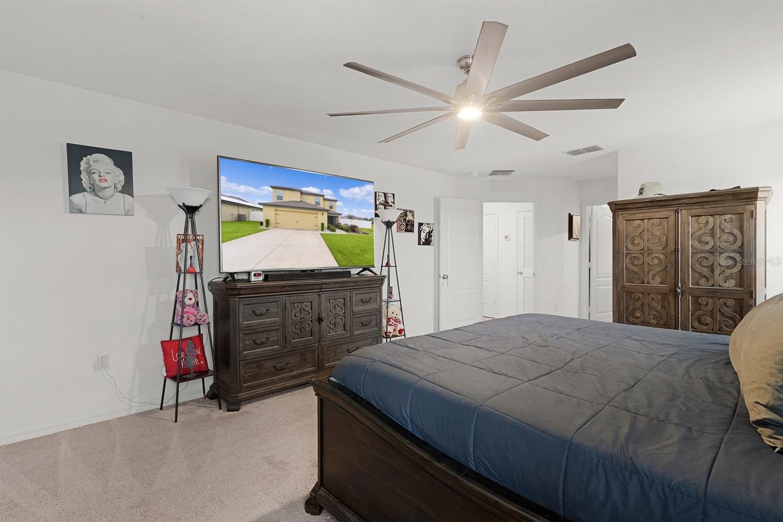 DORA LAKE ESTATES - Residential Lease