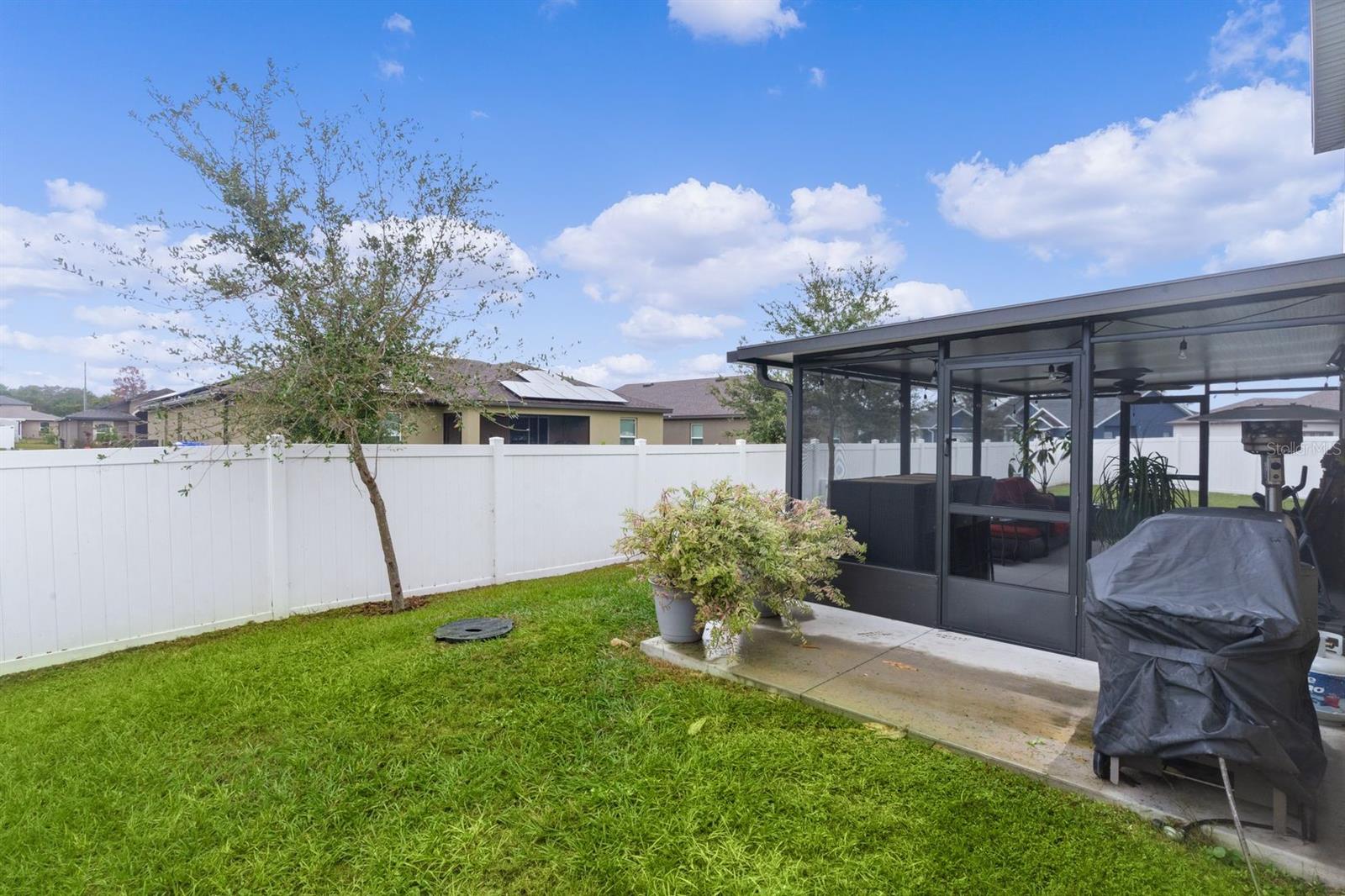 DORA LAKE ESTATES - Residential Lease