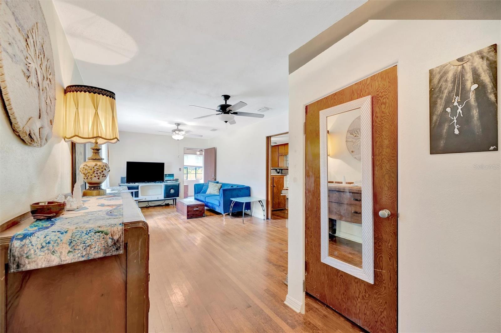 TAMIAMI PARK - Residential