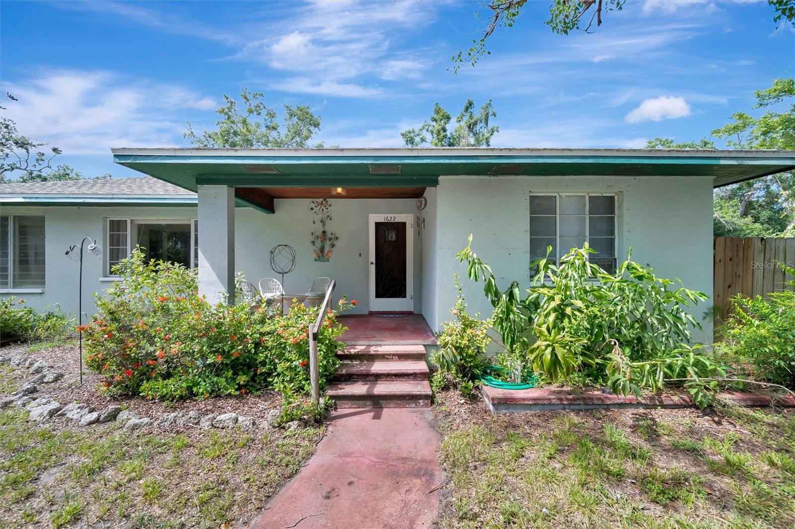 TAMIAMI PARK - Residential