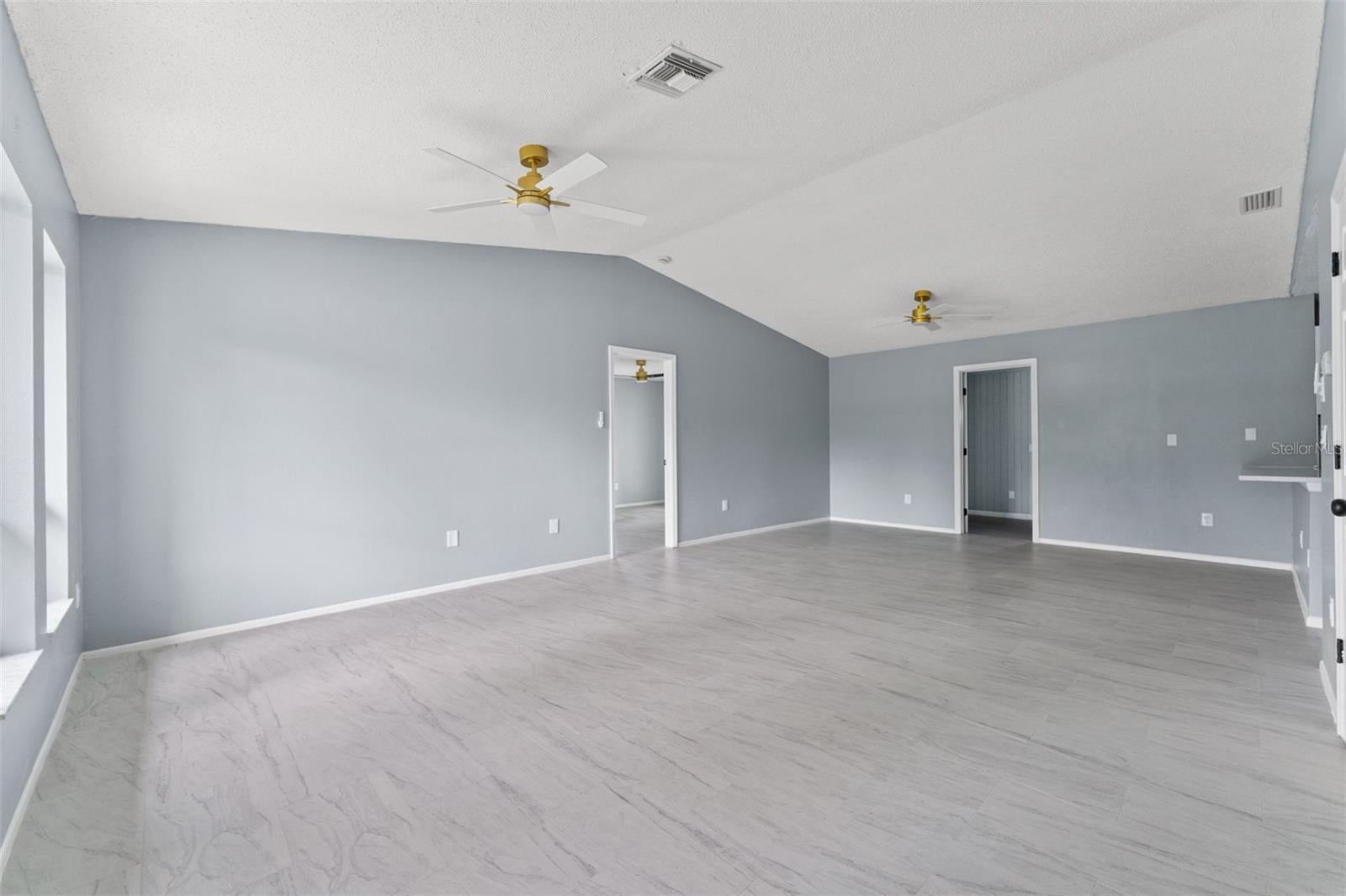 7422 BANBURY TERRACE, PORT CHARLOTTE, FL, 33981 3 7422 BANBURY TERRACE