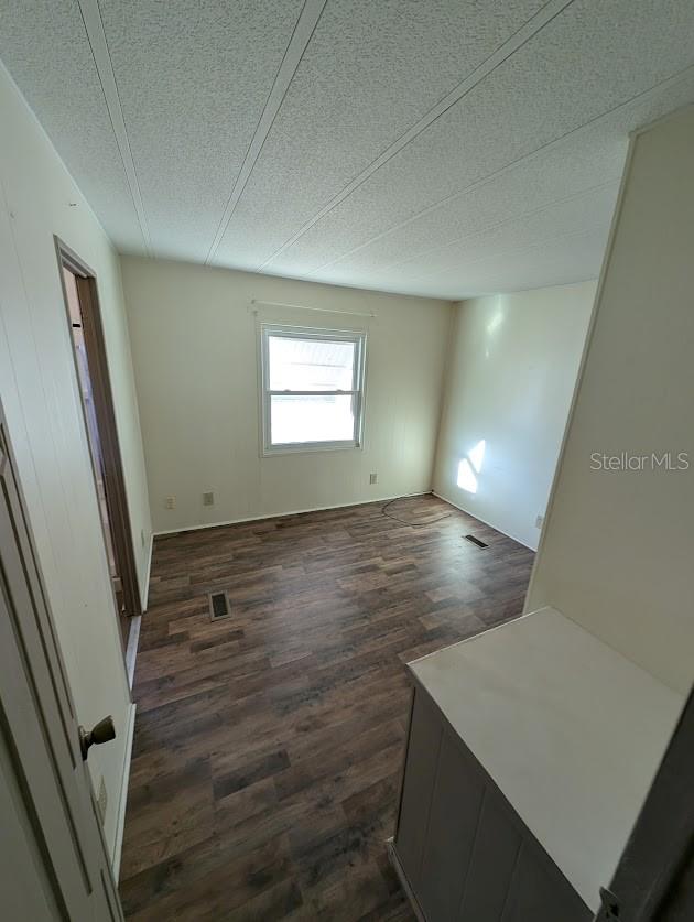 OAK PARK VILLAGE - Residential