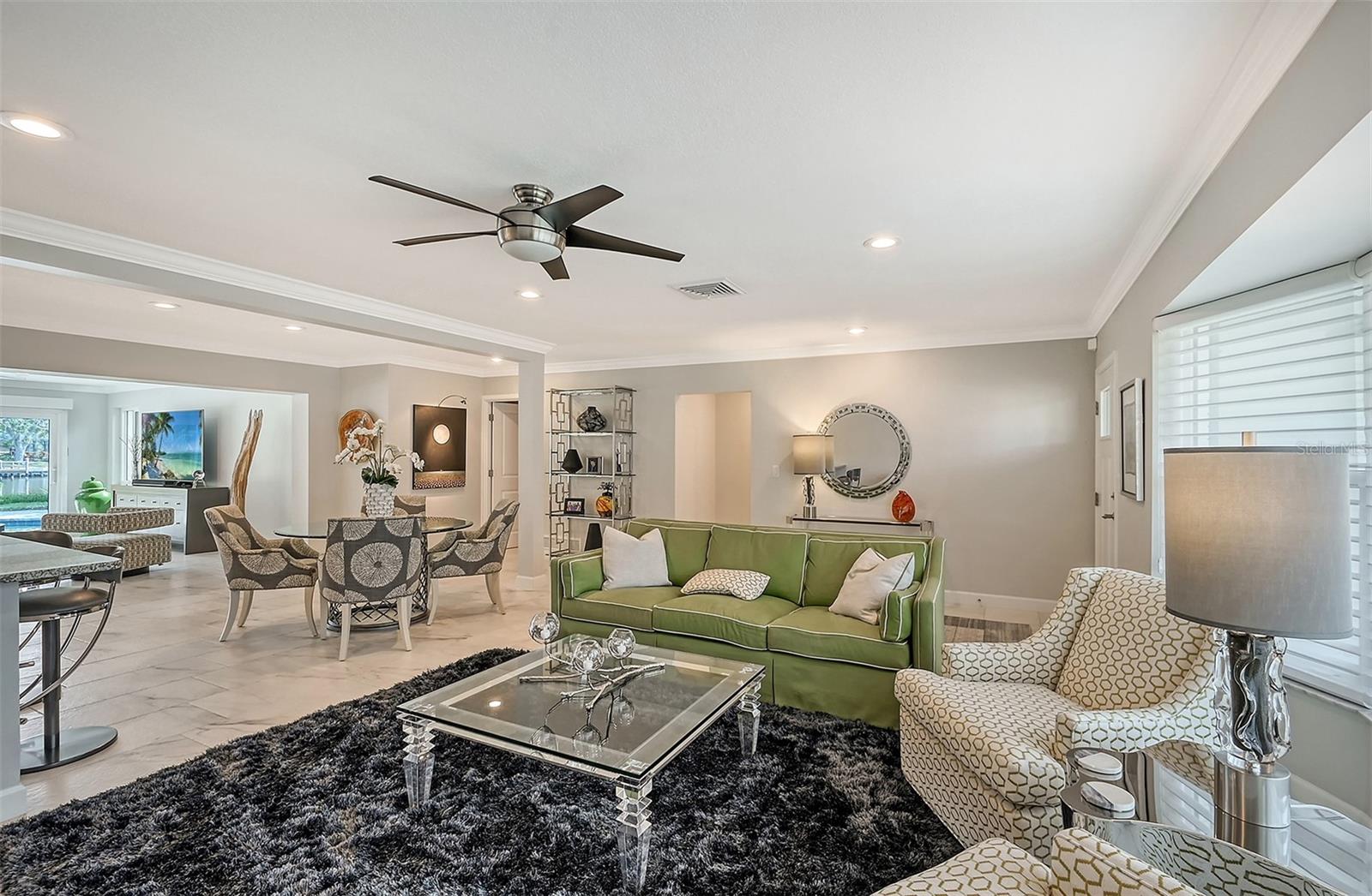 SIESTA ISLES - Residential