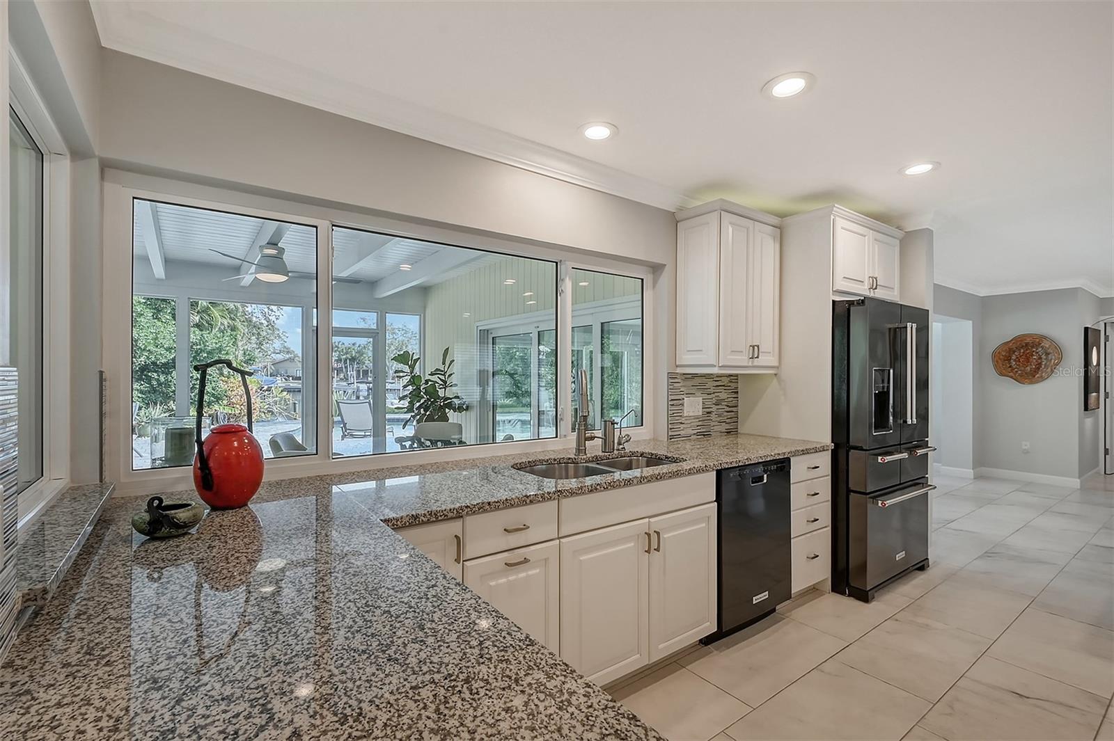 SIESTA ISLES - Residential