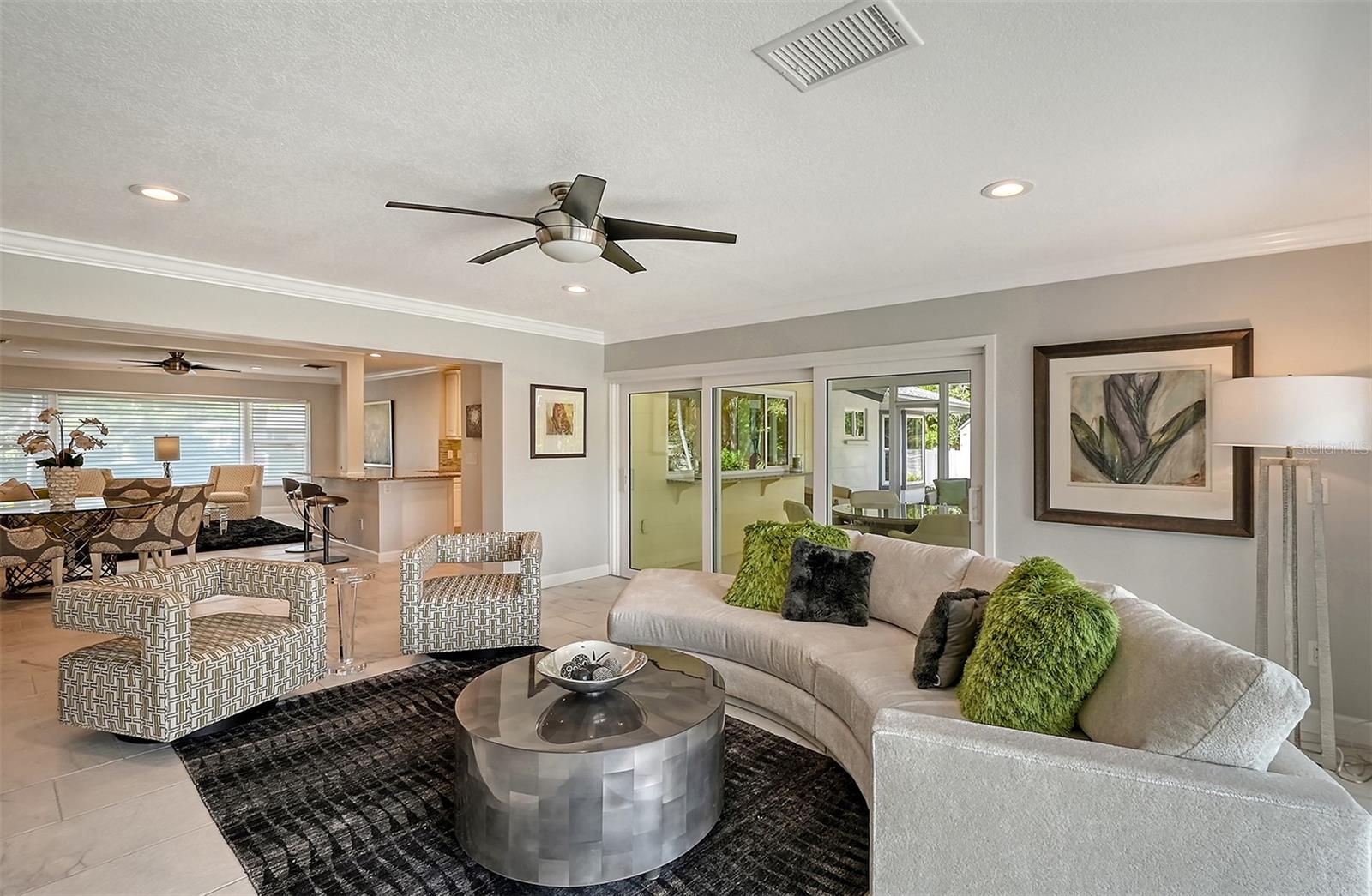 SIESTA ISLES - Residential