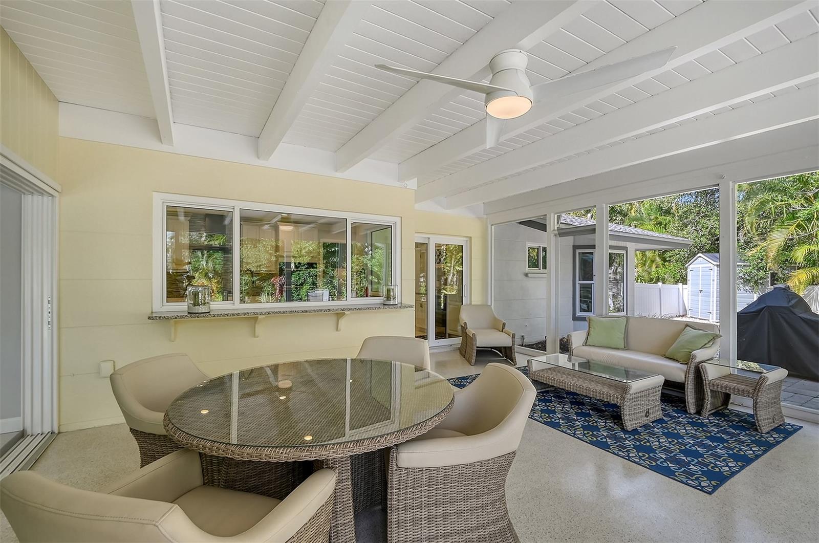 SIESTA ISLES - Residential