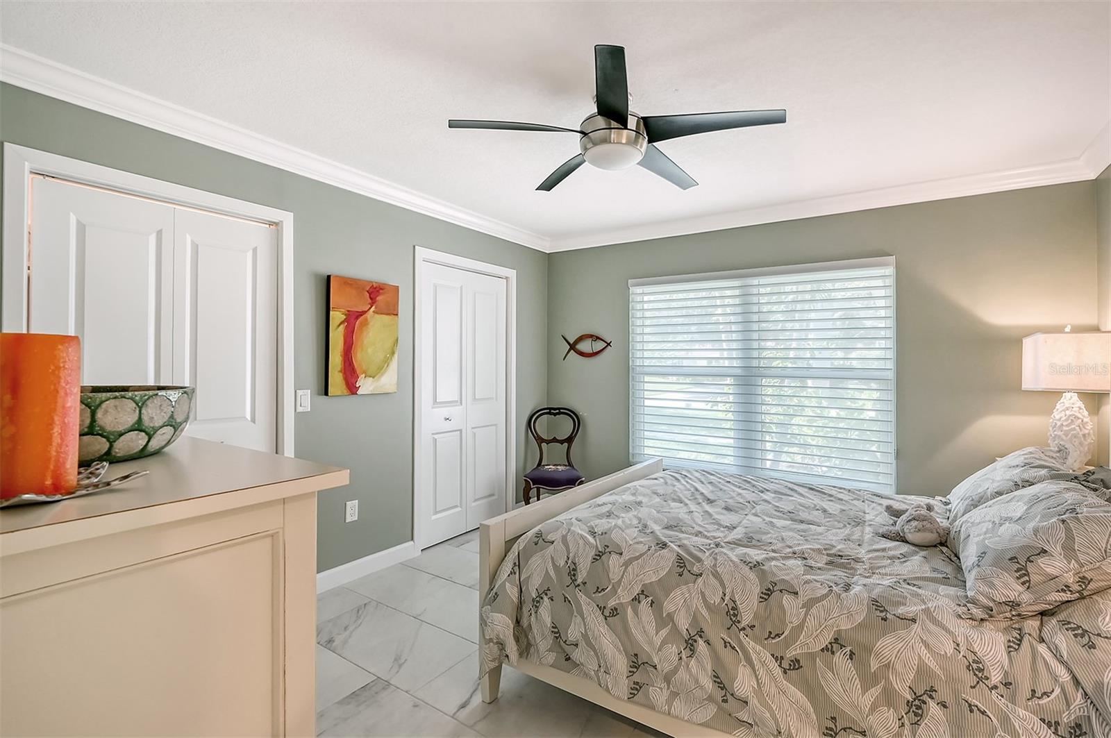 SIESTA ISLES - Residential